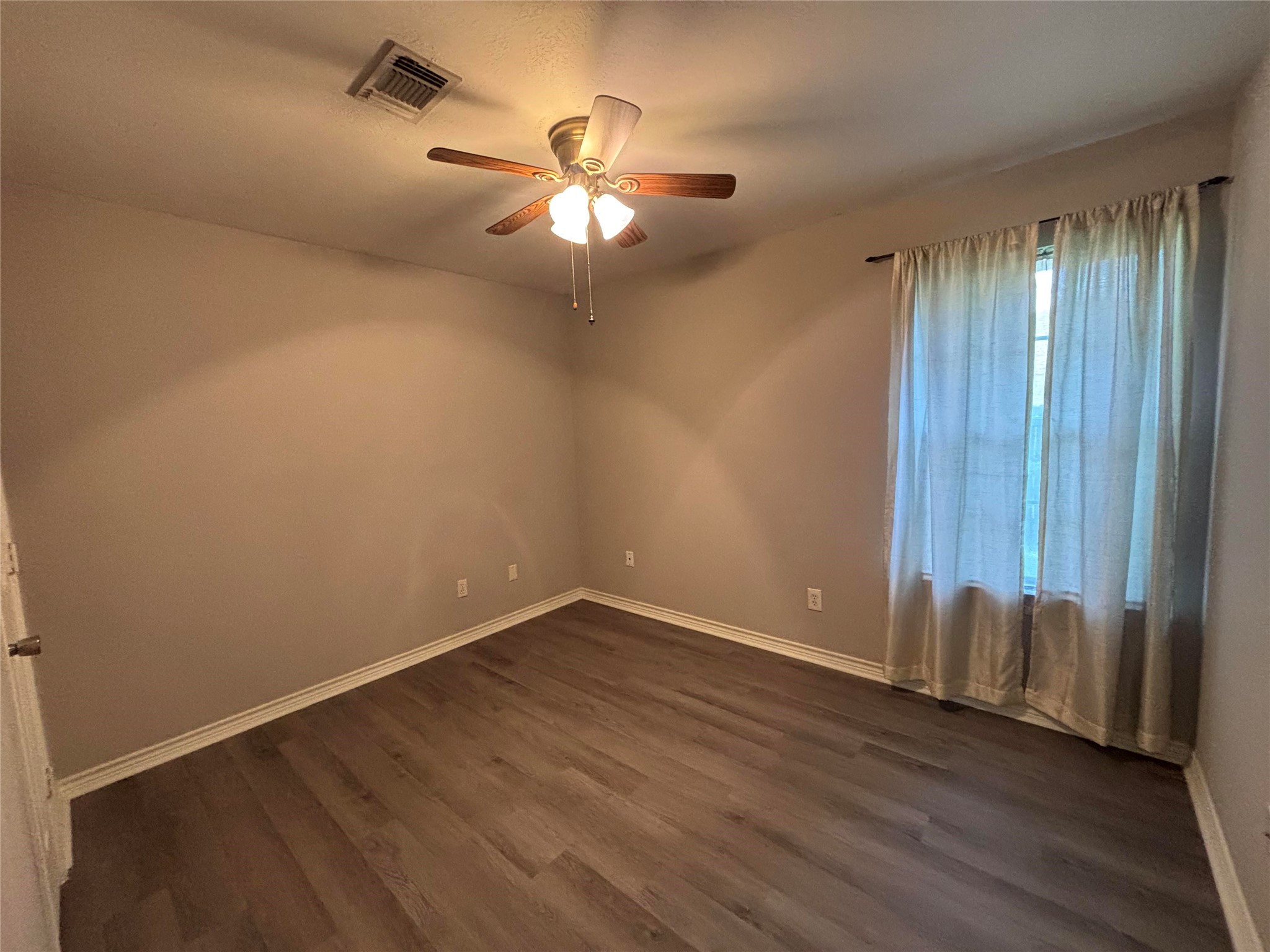 415 Shawnee Drive Property Photo 15