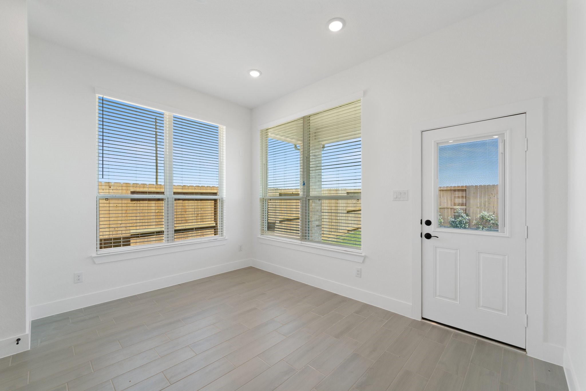 30918 Evening Skye Drive Property Photo 15
