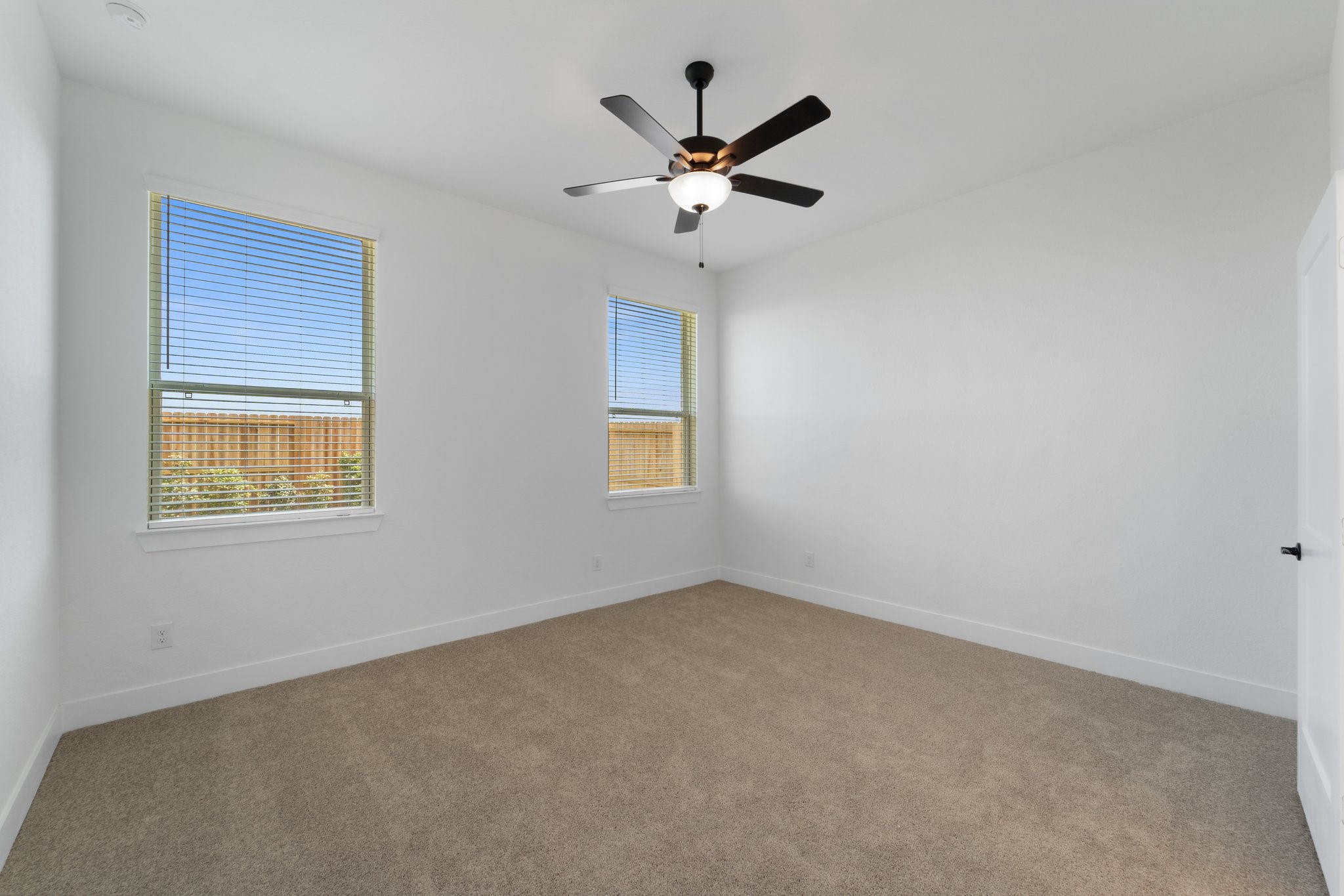 30918 Evening Skye Drive Property Photo 17