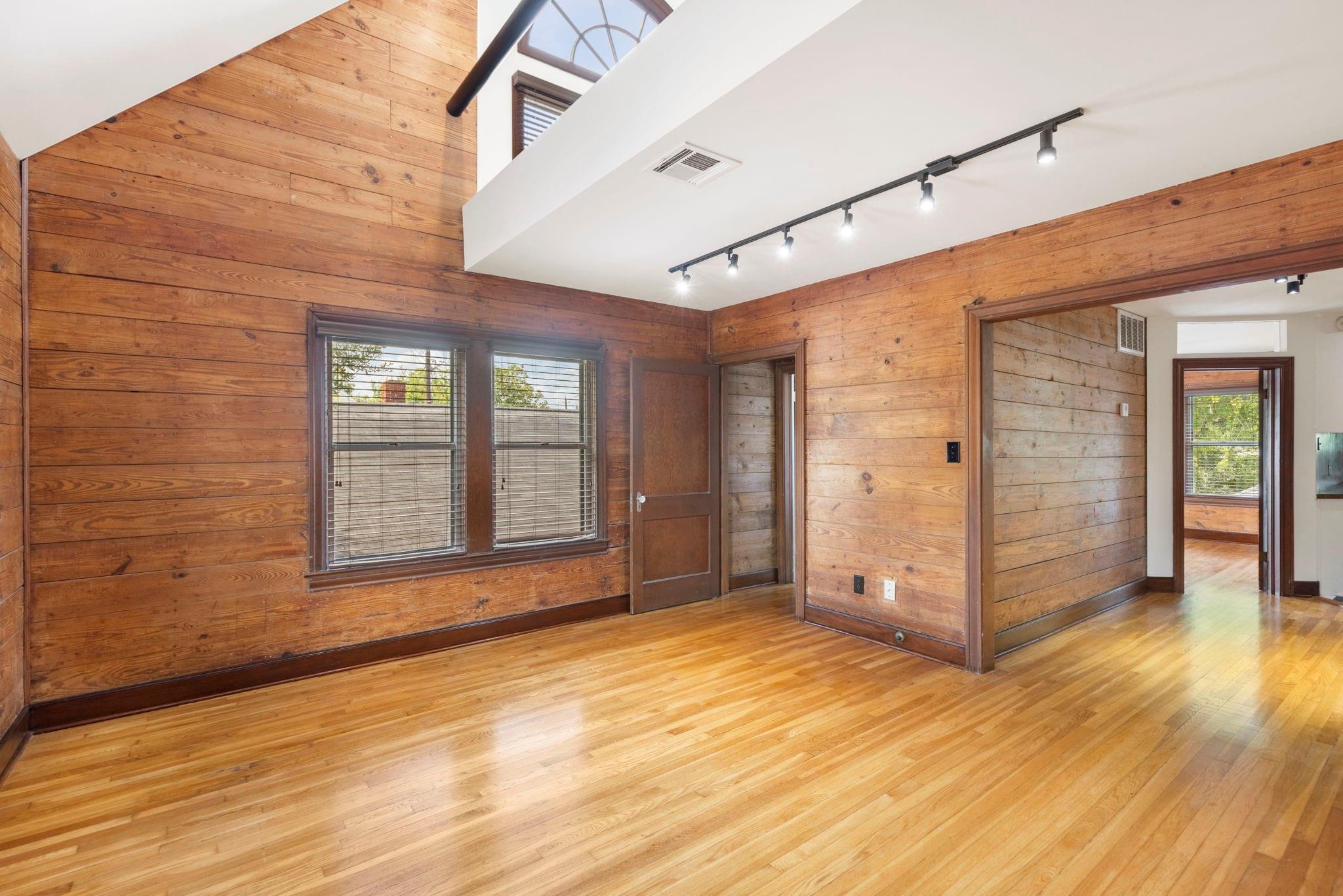 505 Harvard Street Property Photo 36