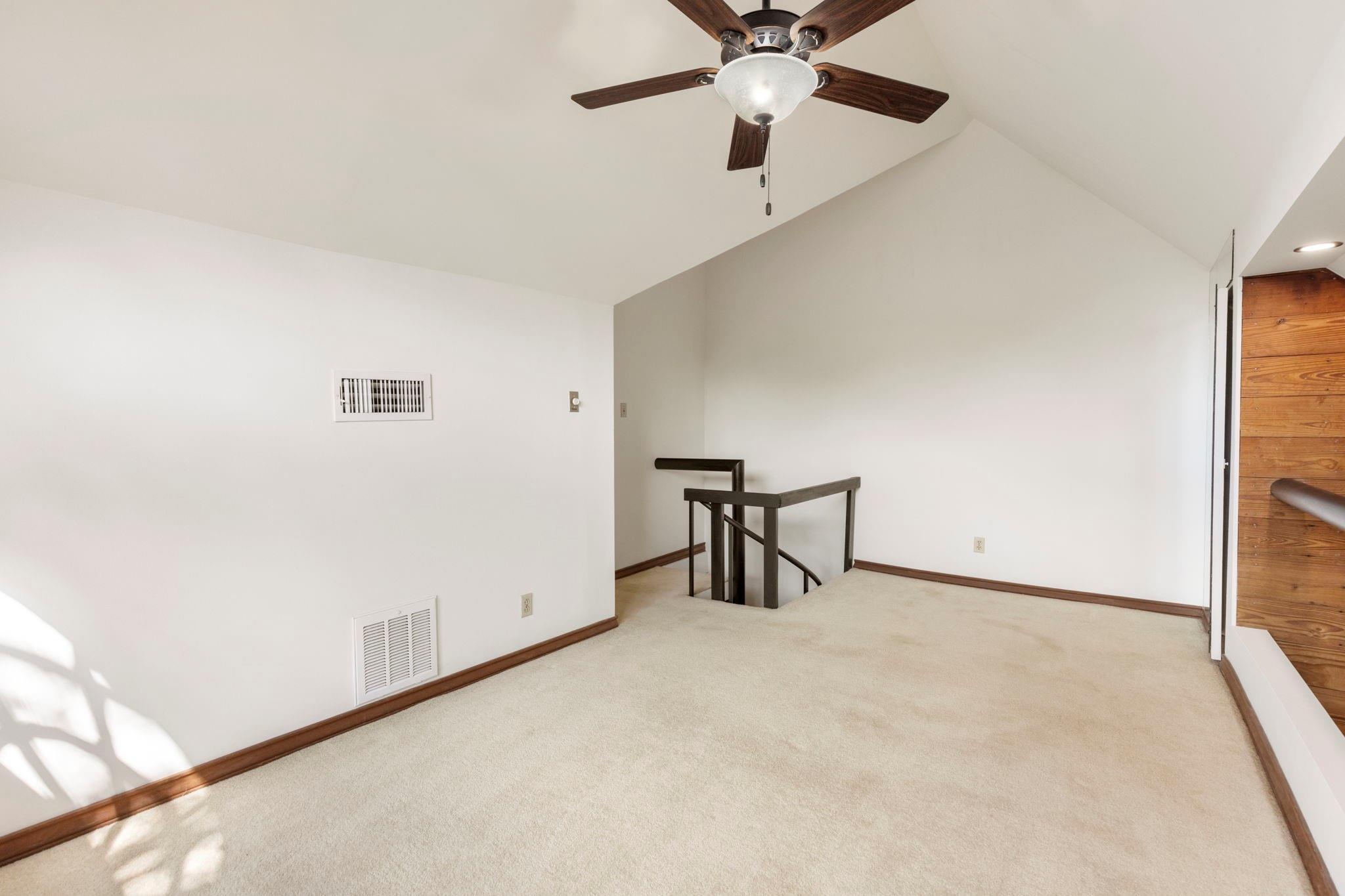 505 Harvard Street Property Photo 43