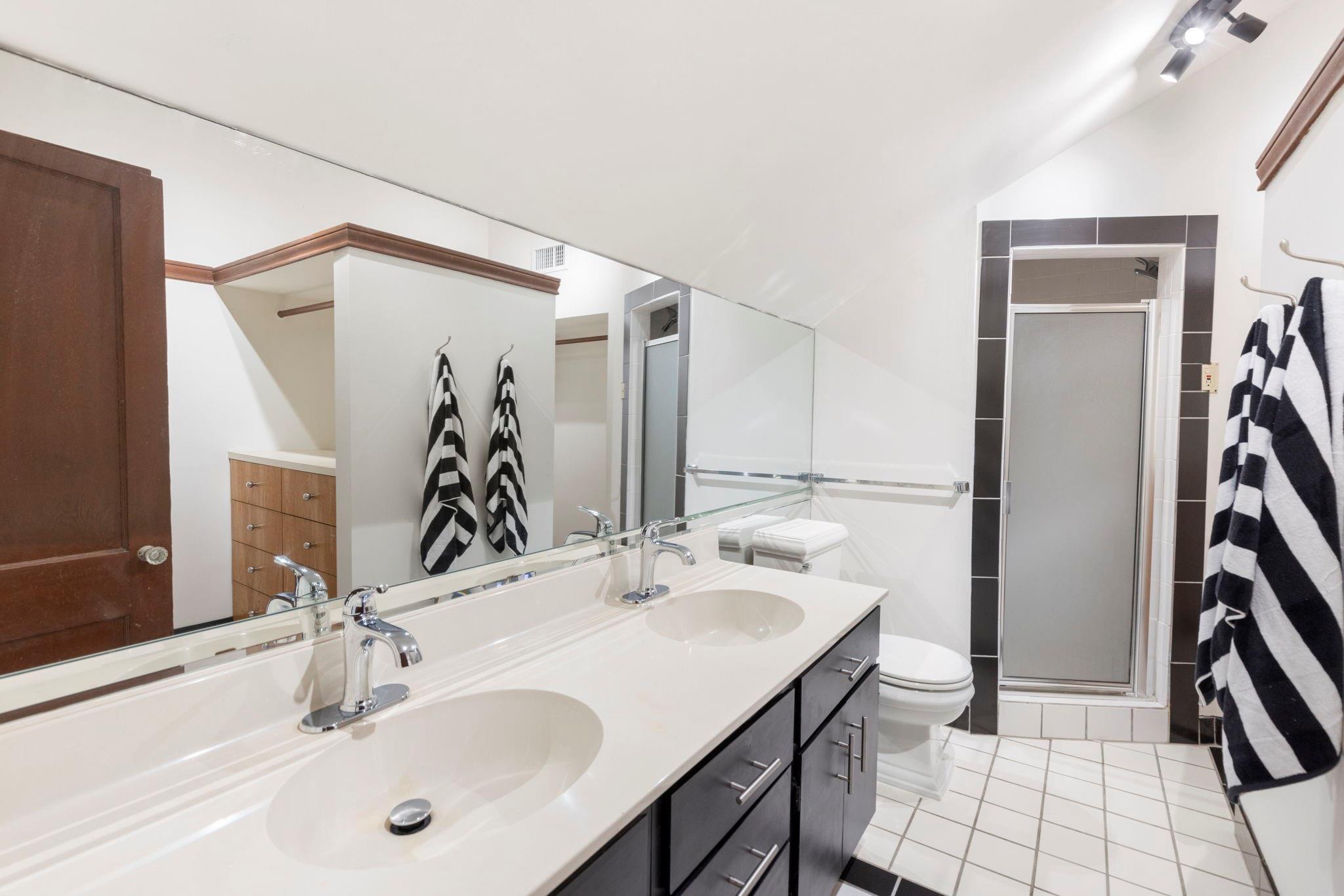 505 Harvard Street Property Photo 44