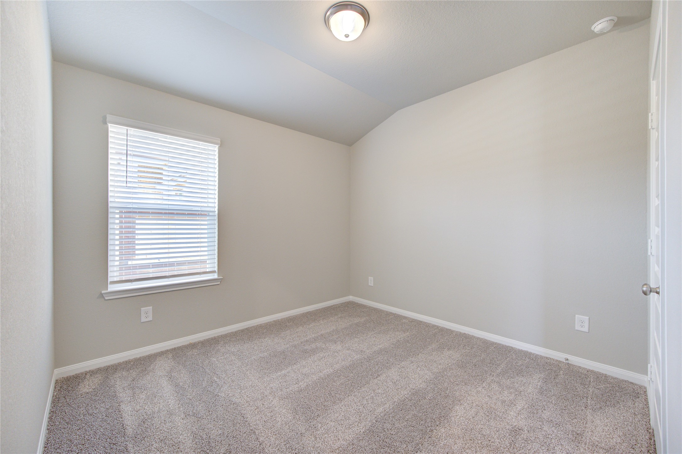 21514 Pachino Lane Property Photo 9
