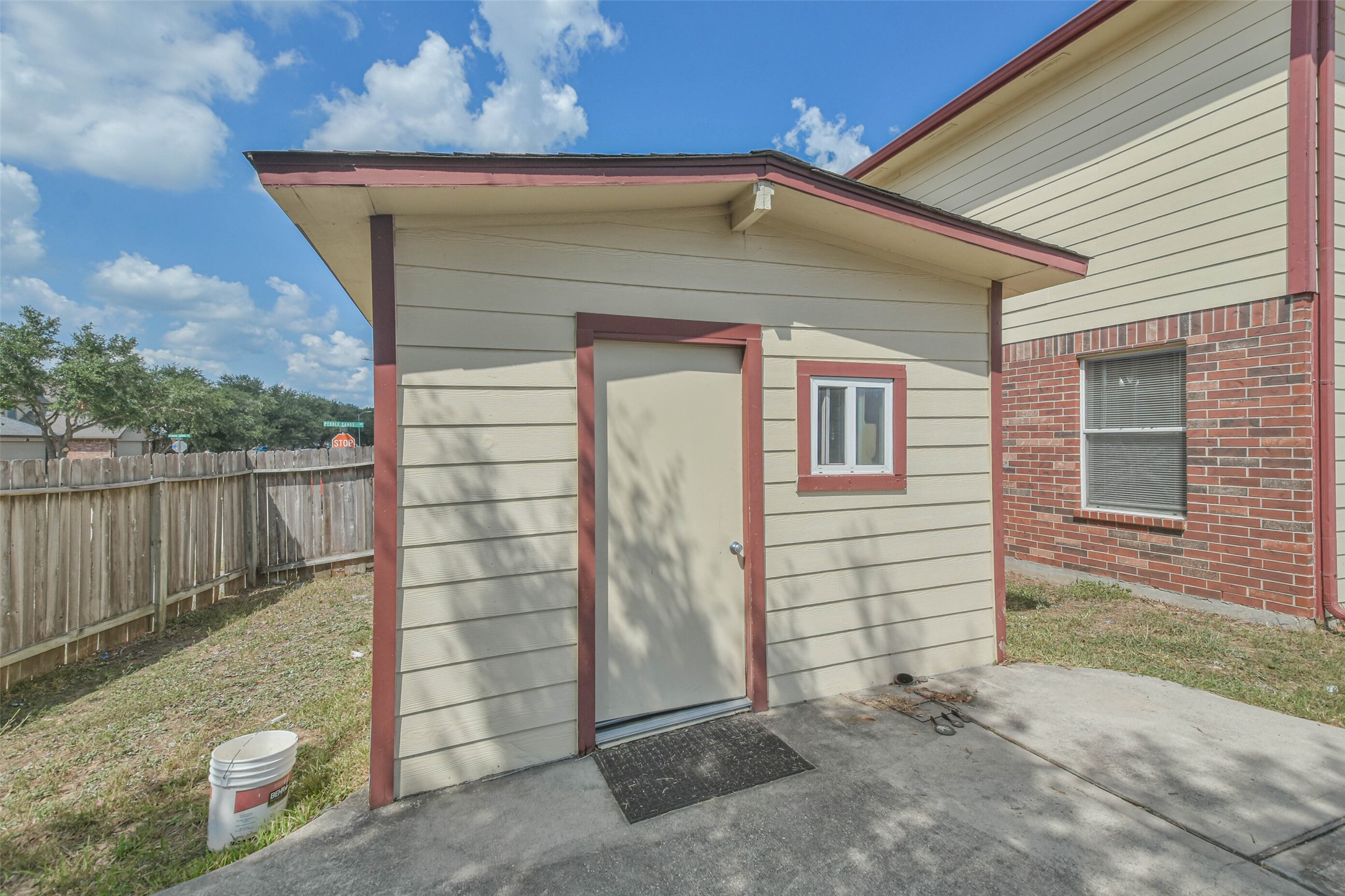 11735 Pebble Sands Drive Property Photo 30