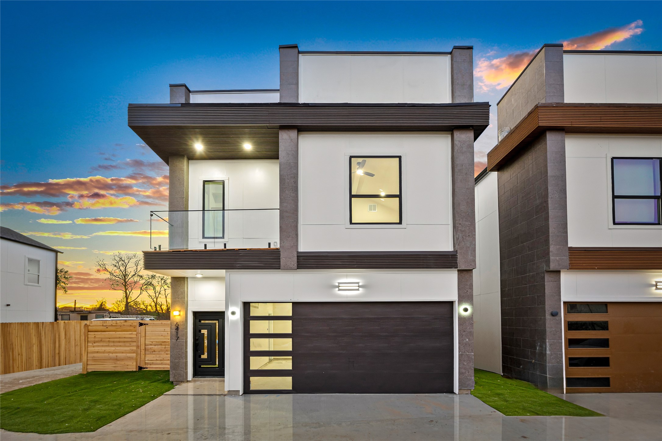 3807 Noah Street W