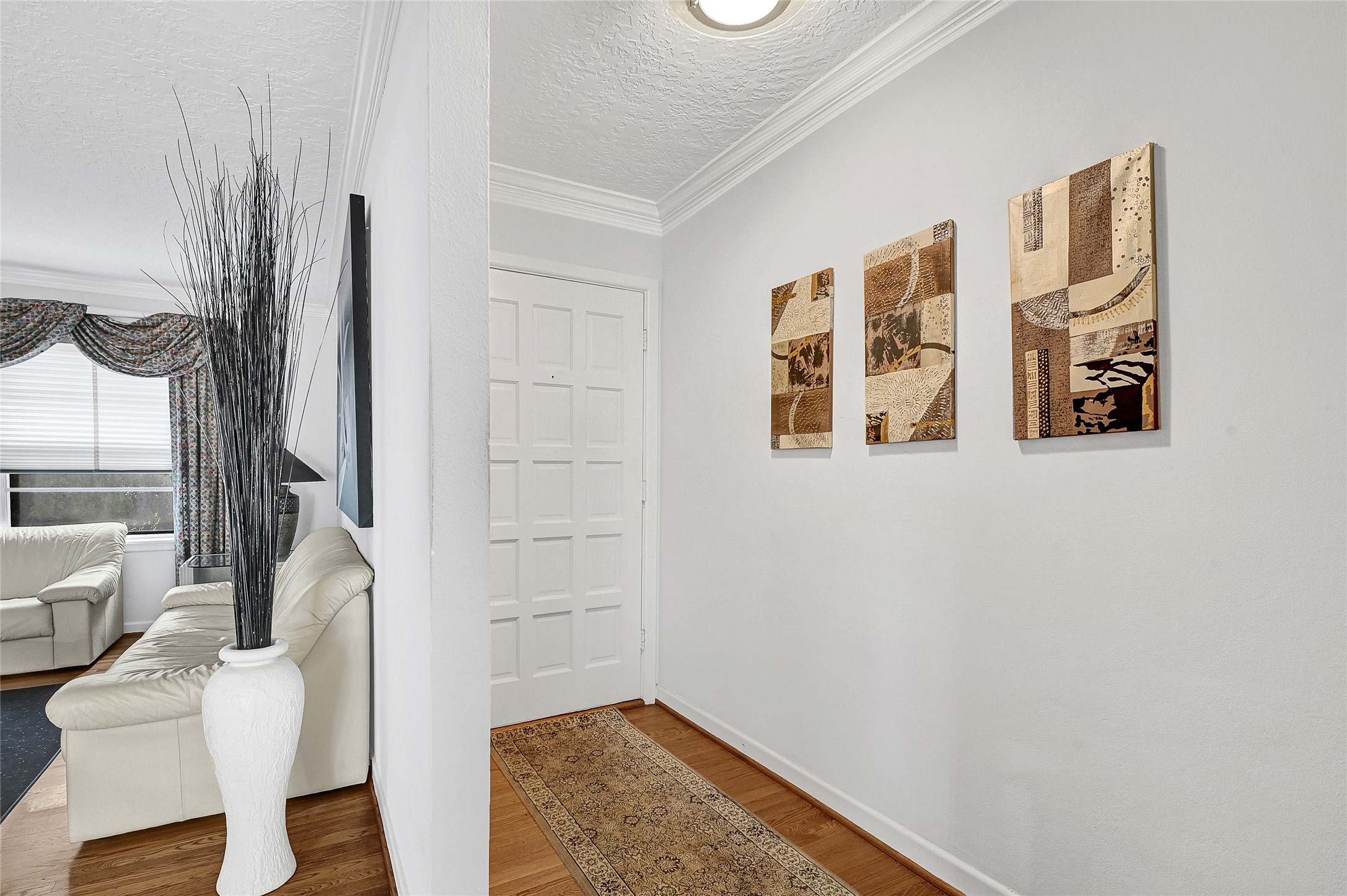4831 Knickerbocker Street Property Photo 8