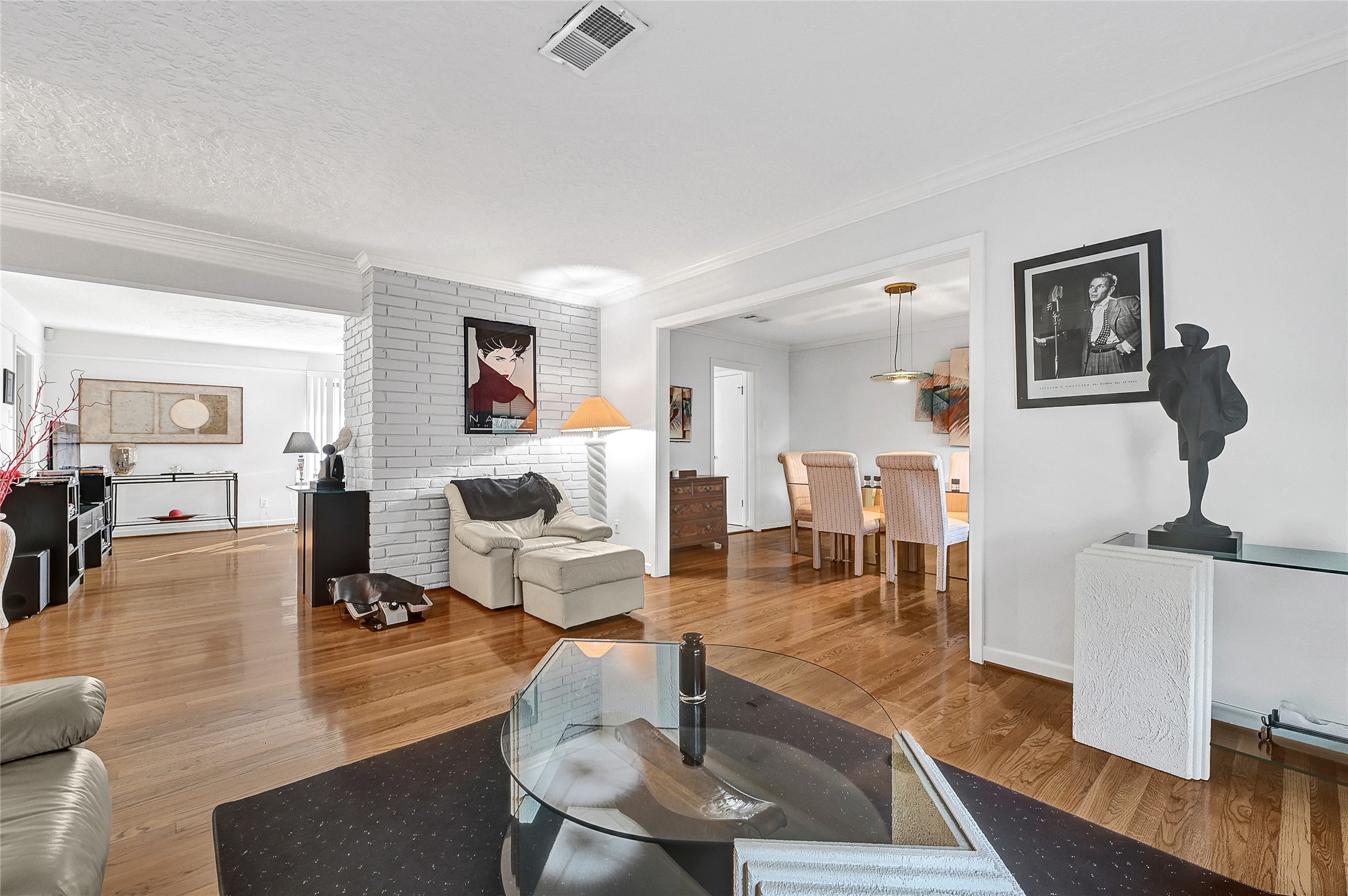 4831 Knickerbocker Street Property Photo 14