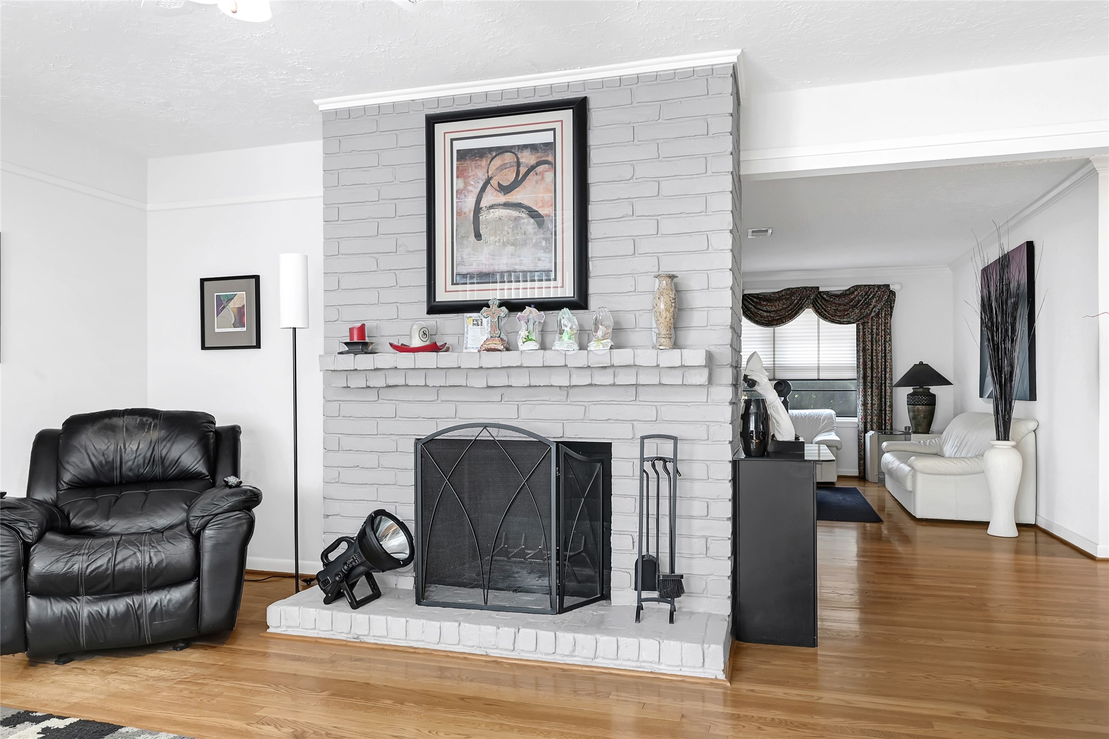 4831 Knickerbocker Street Property Photo 16