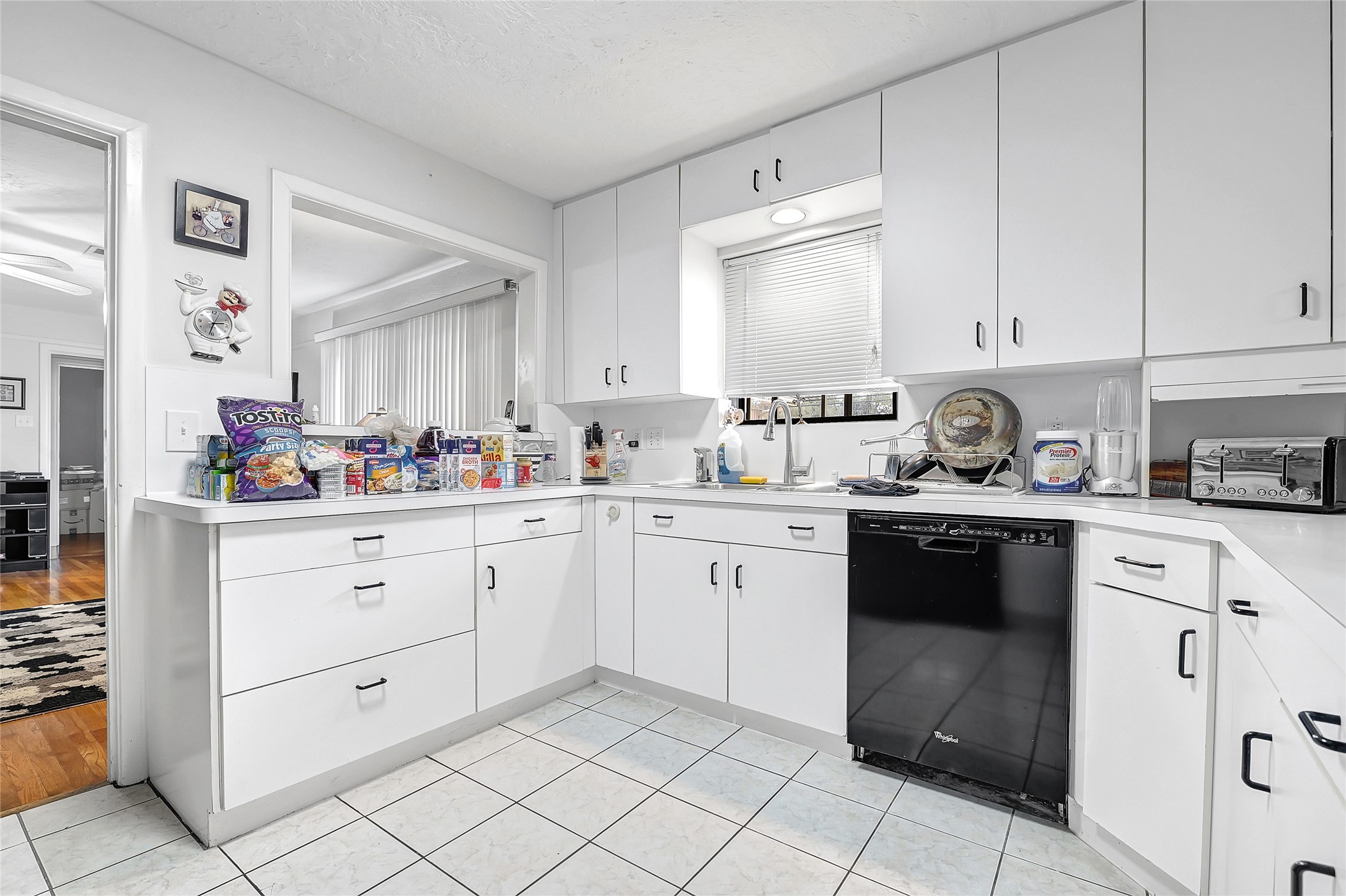 4831 Knickerbocker Street Property Photo 25