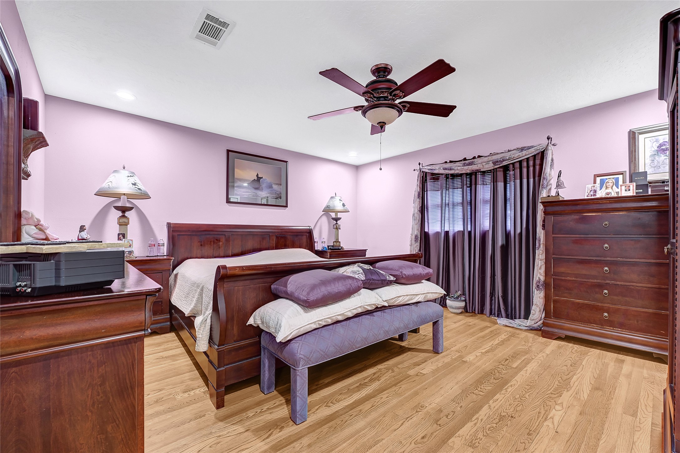 4831 Knickerbocker Street Property Photo 40