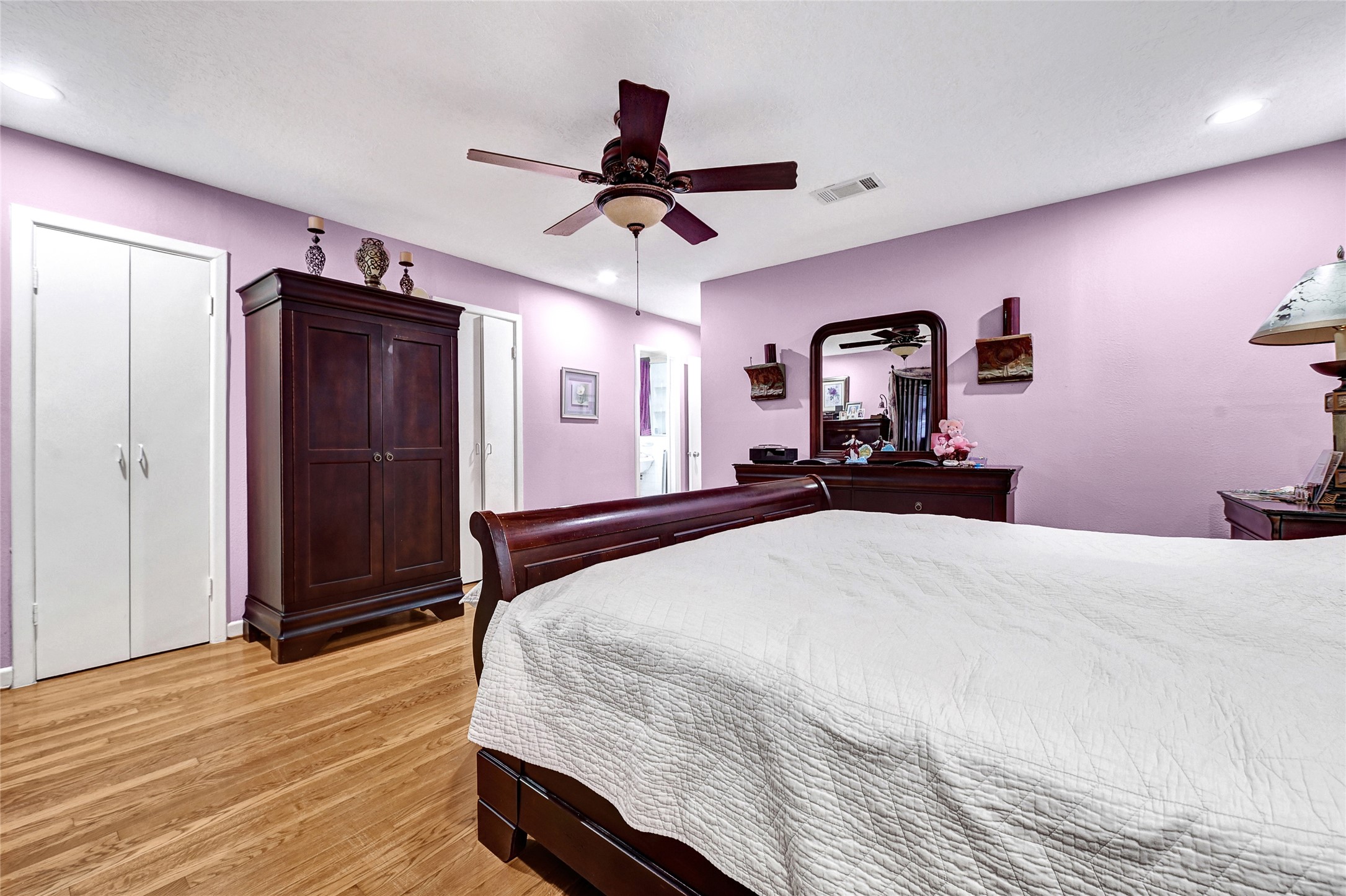 4831 Knickerbocker Street Property Photo 42