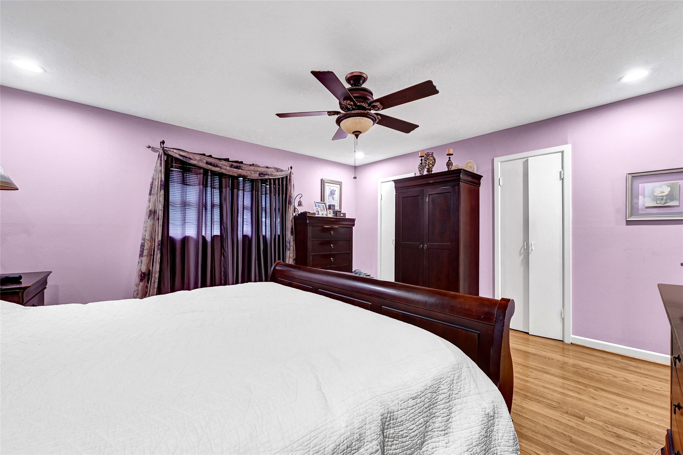 4831 Knickerbocker Street Property Photo 44