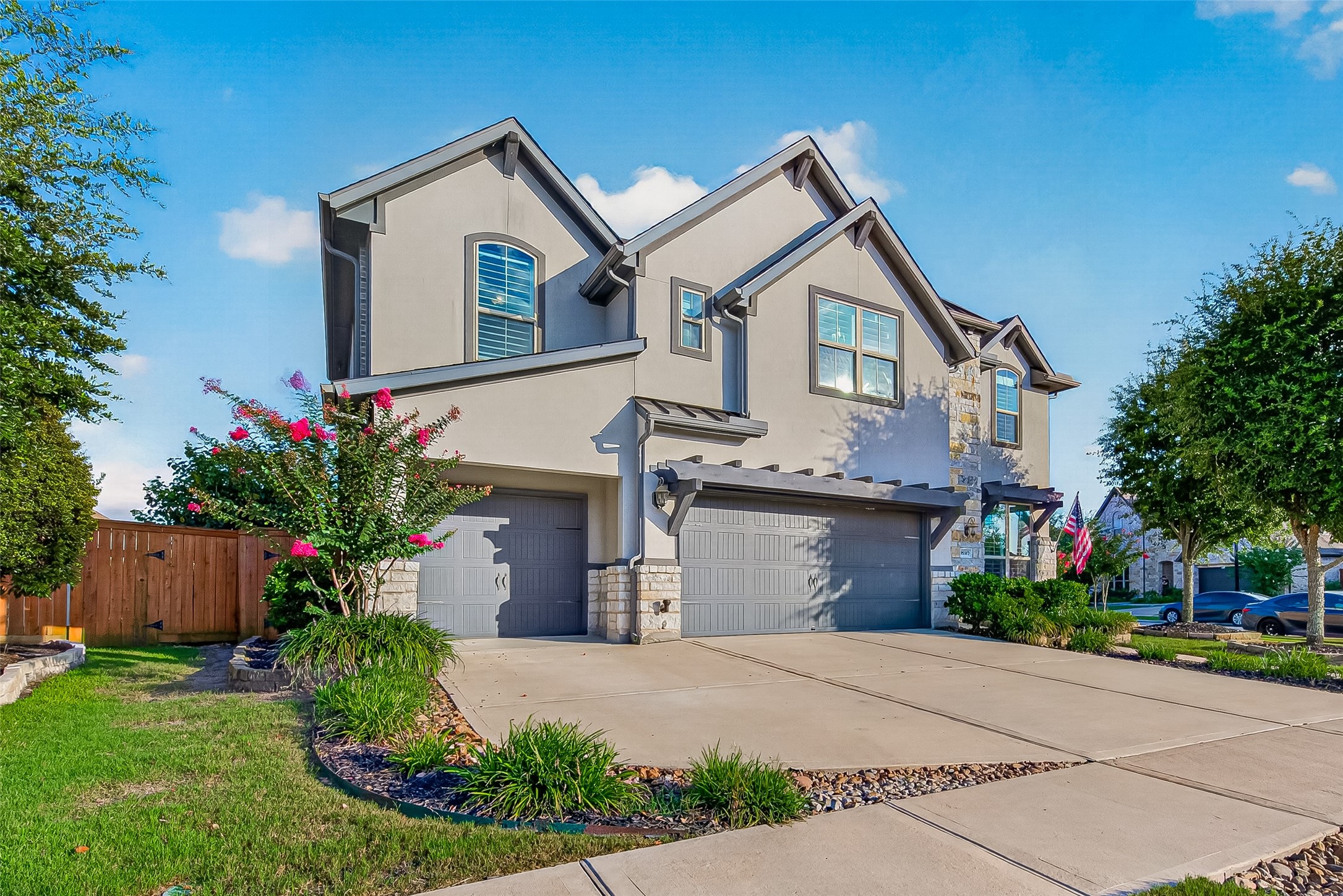 18307 Whispering Sails Court Property Photo 2