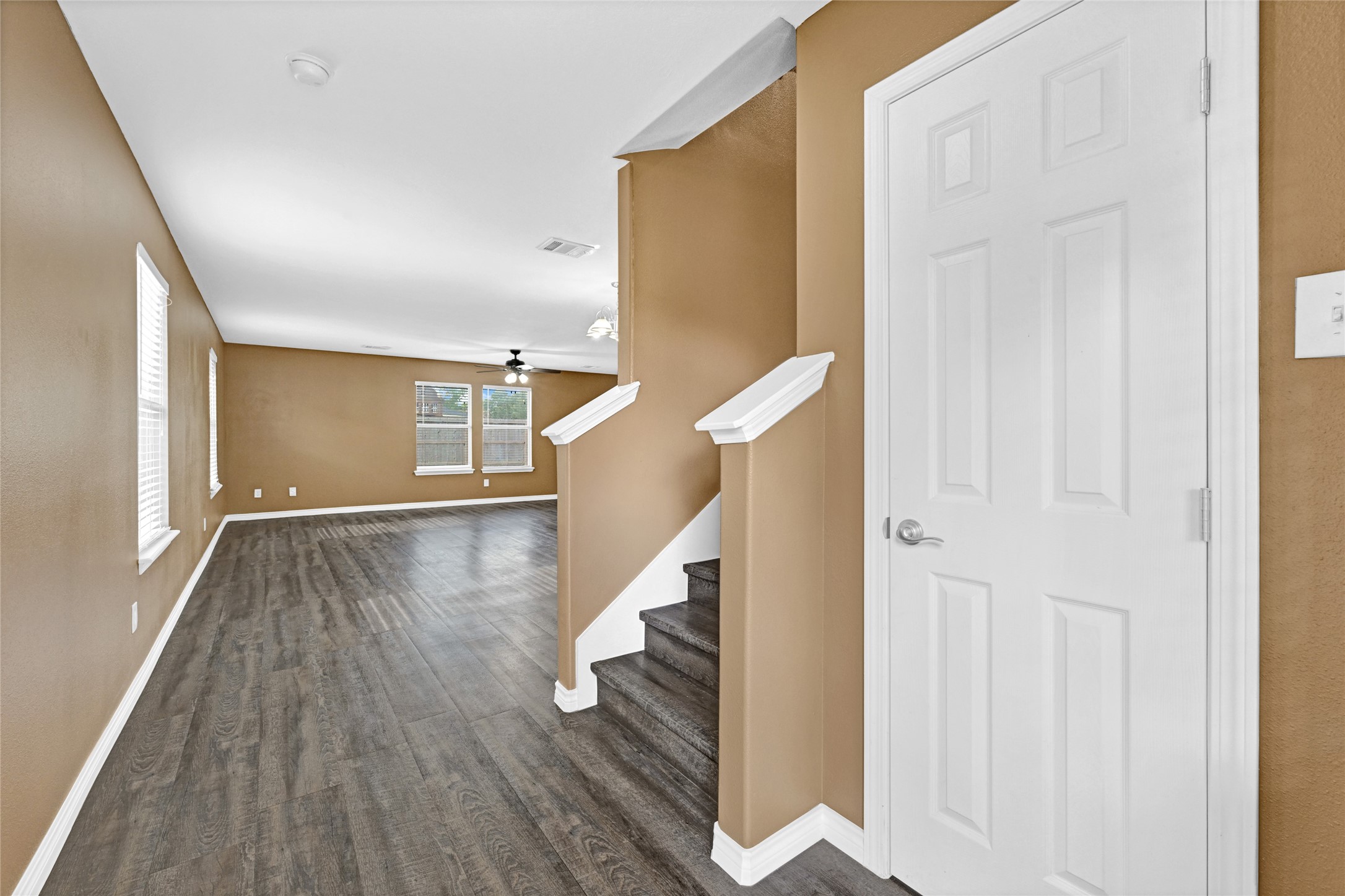 13218 Ambrosa Drive Property Photo 3
