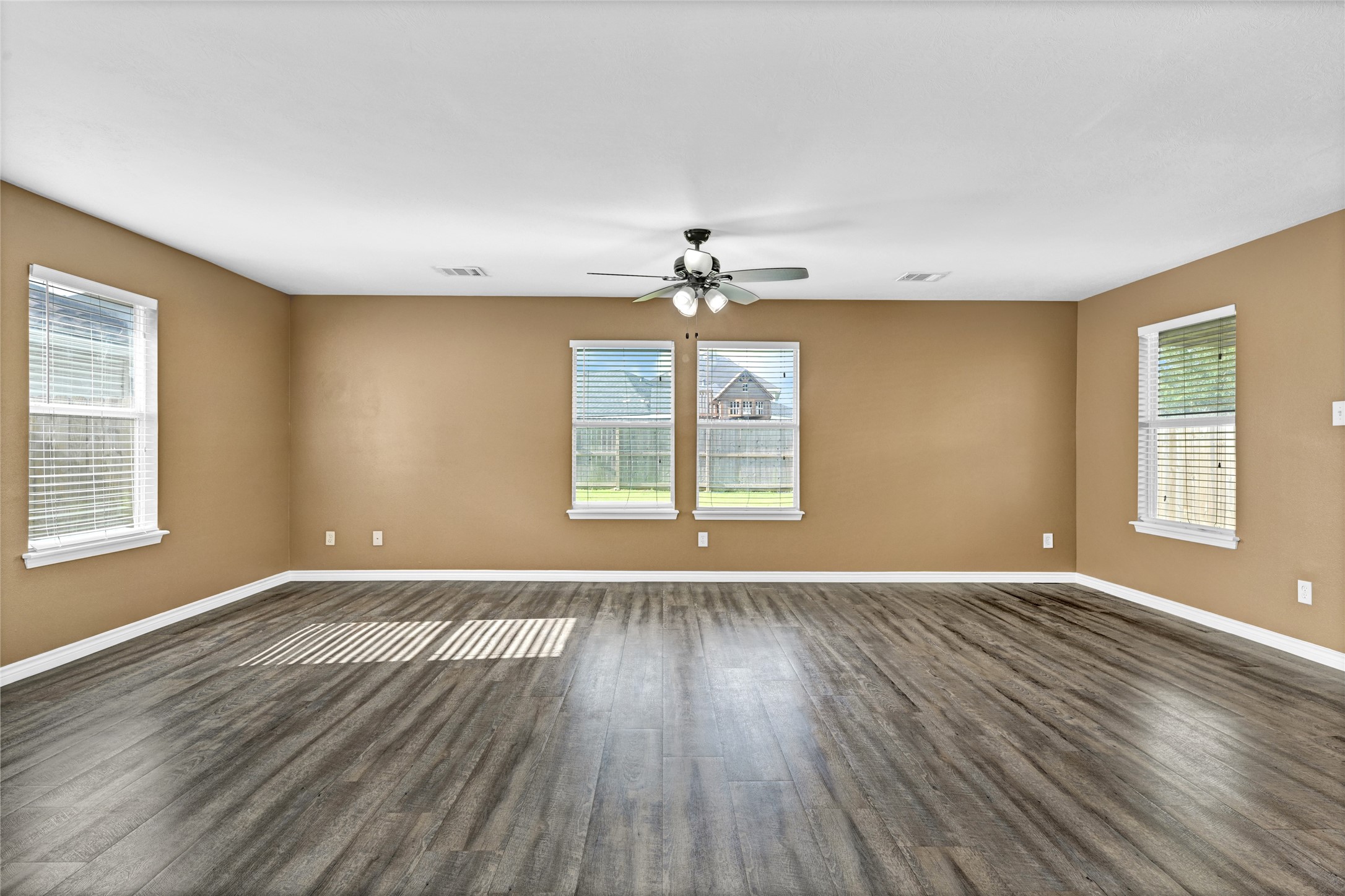13218 Ambrosa Drive Property Photo 6