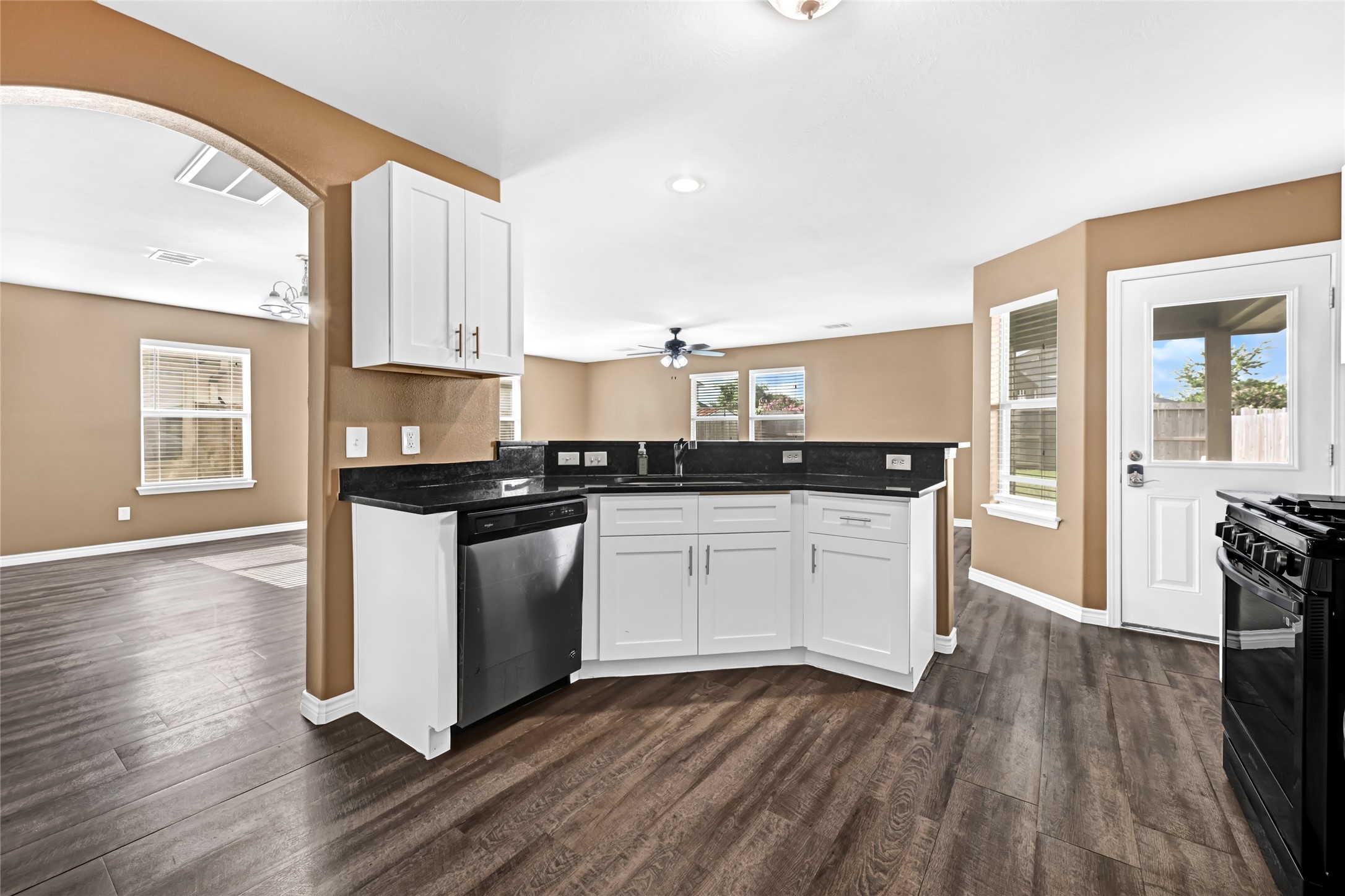 13218 Ambrosa Drive Property Photo 11