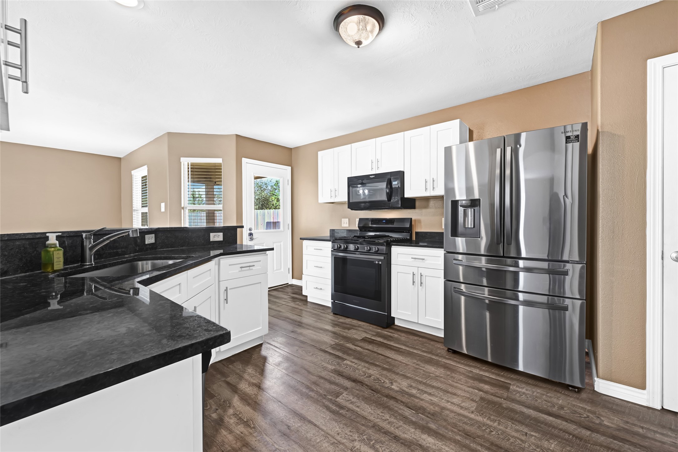 13218 Ambrosa Drive Property Photo 12