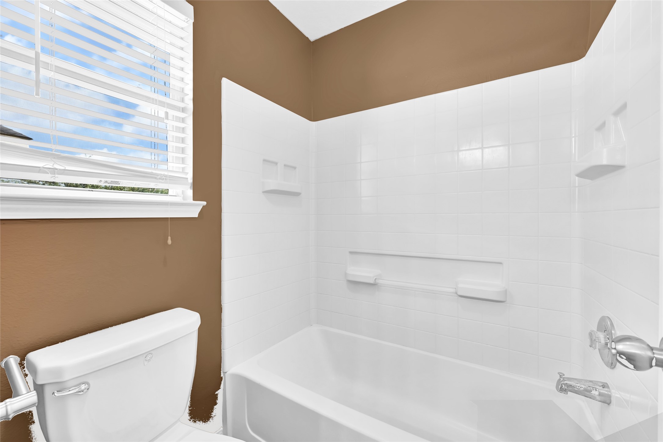 13218 Ambrosa Drive Property Photo 17