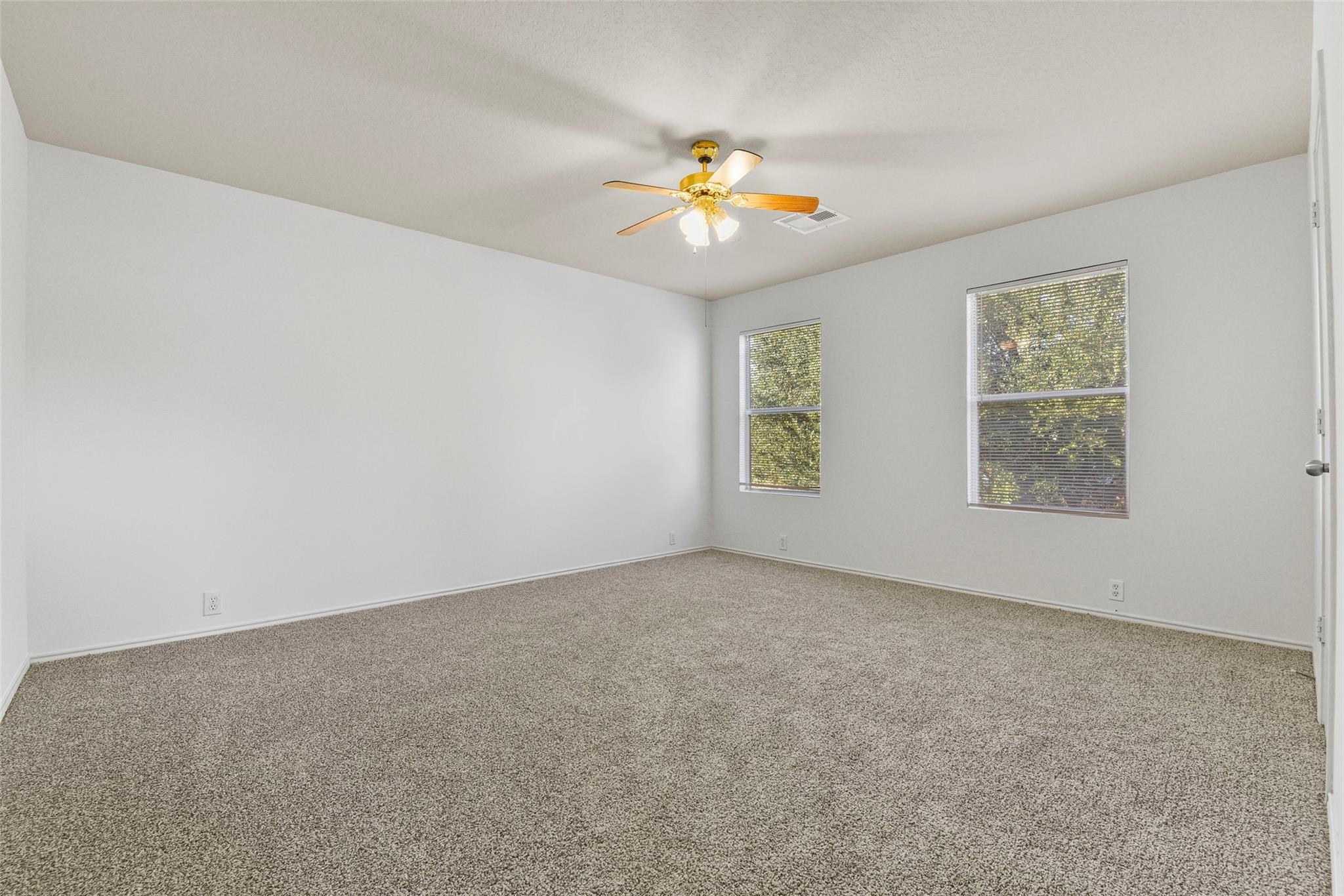 822 Grand Plains Drive Property Photo 18