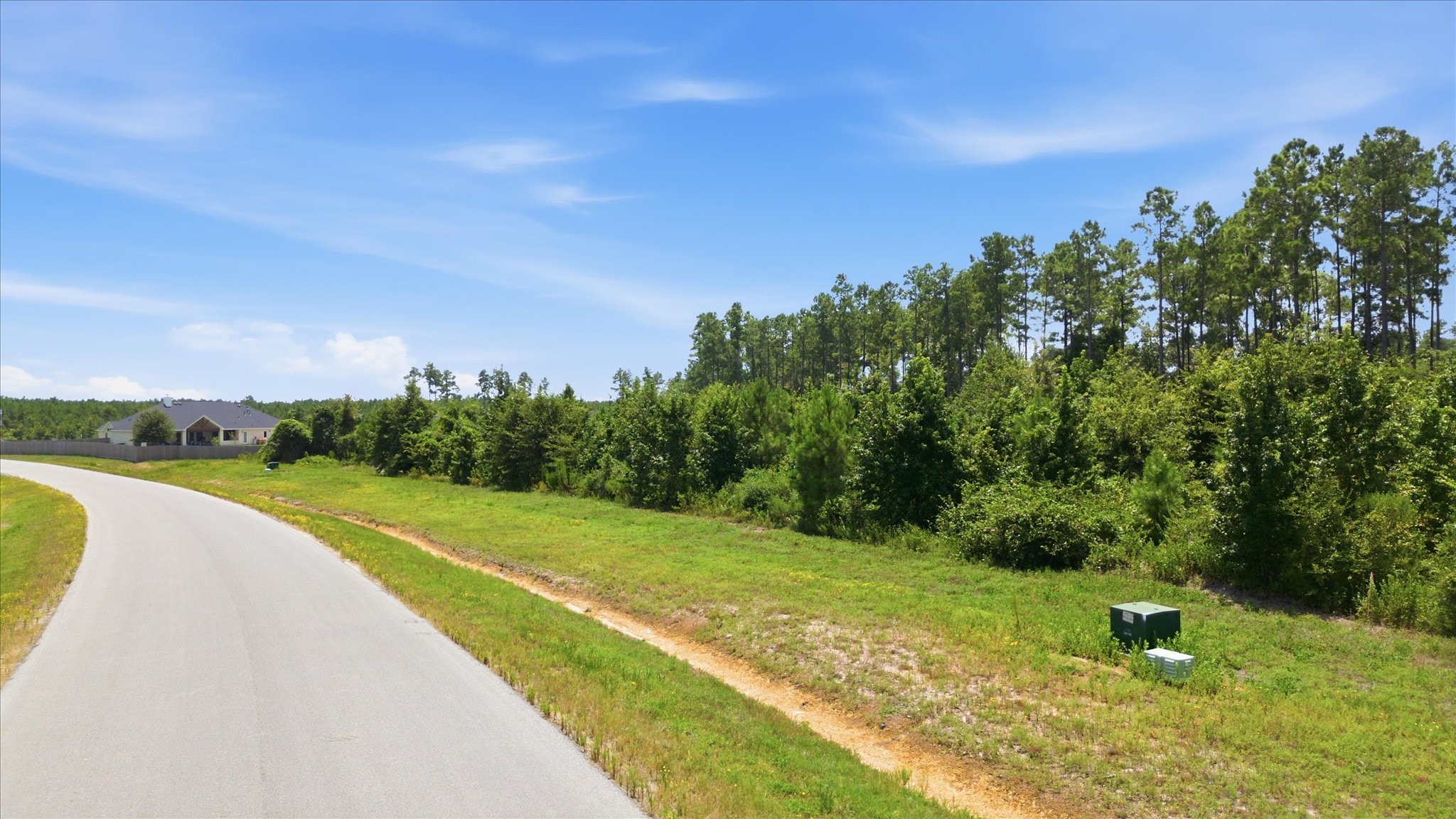 15977 Ridge Oak Road Property Photo 1