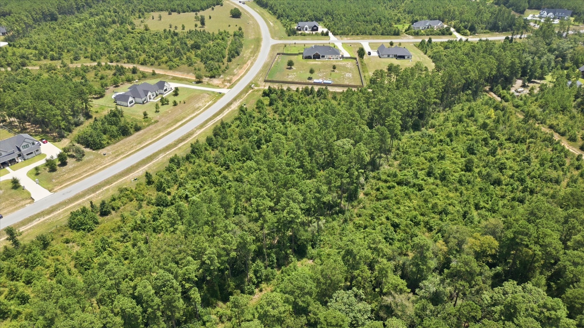 15977 Ridge Oak Road Property Photo 13