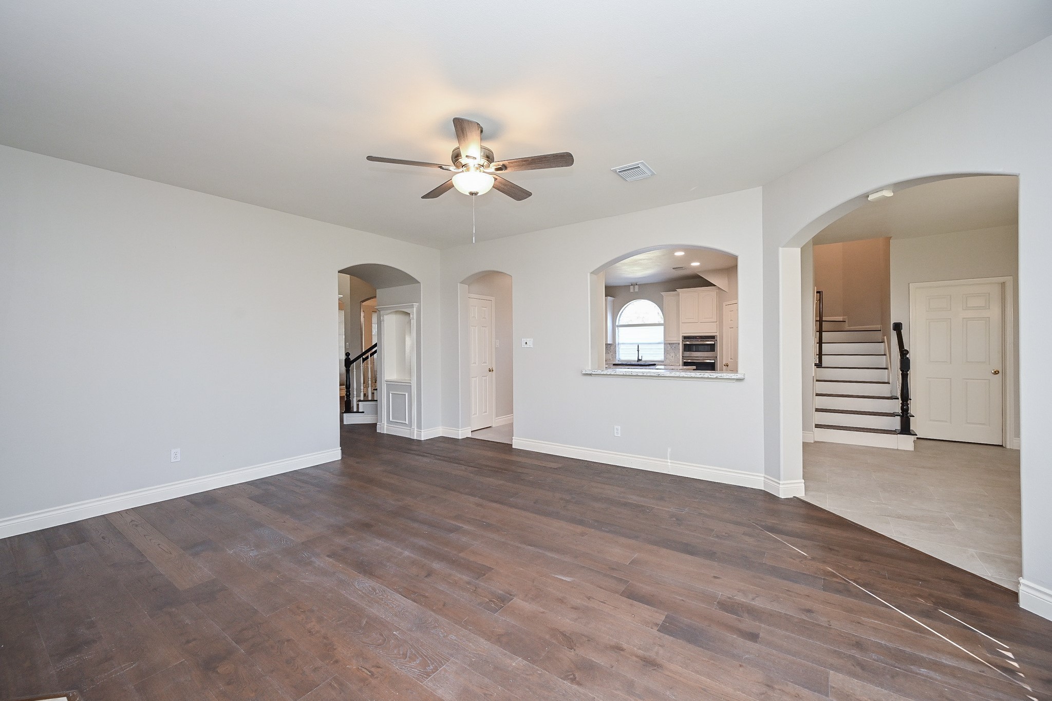 4710 April Meadow Way Property Photo 6