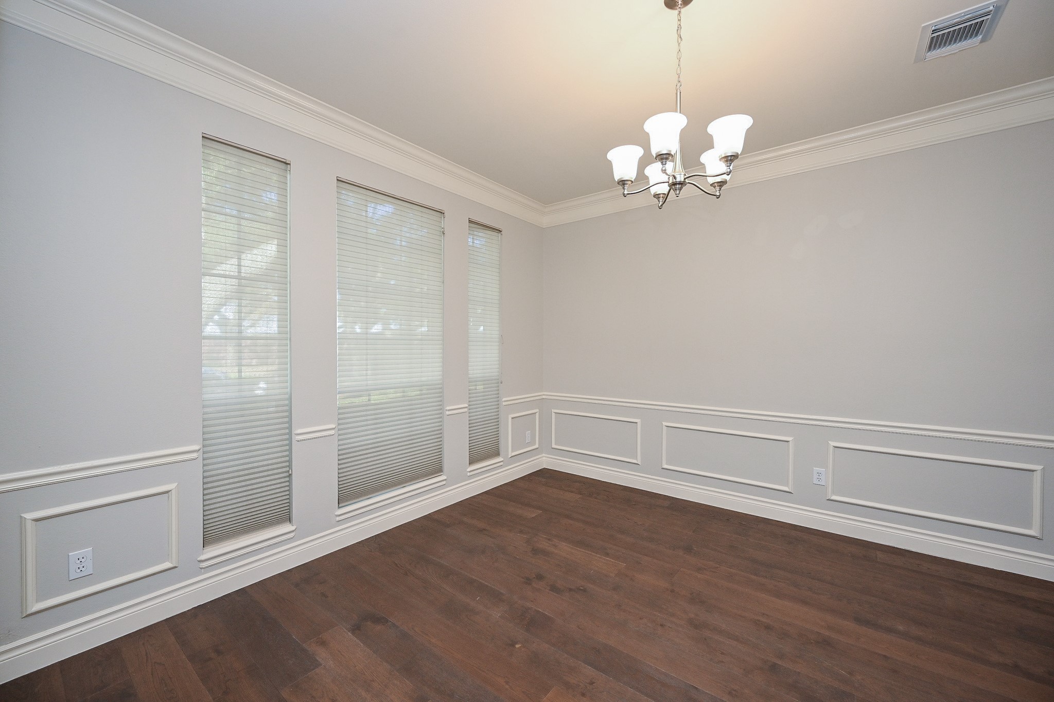4710 April Meadow Way Property Photo 8