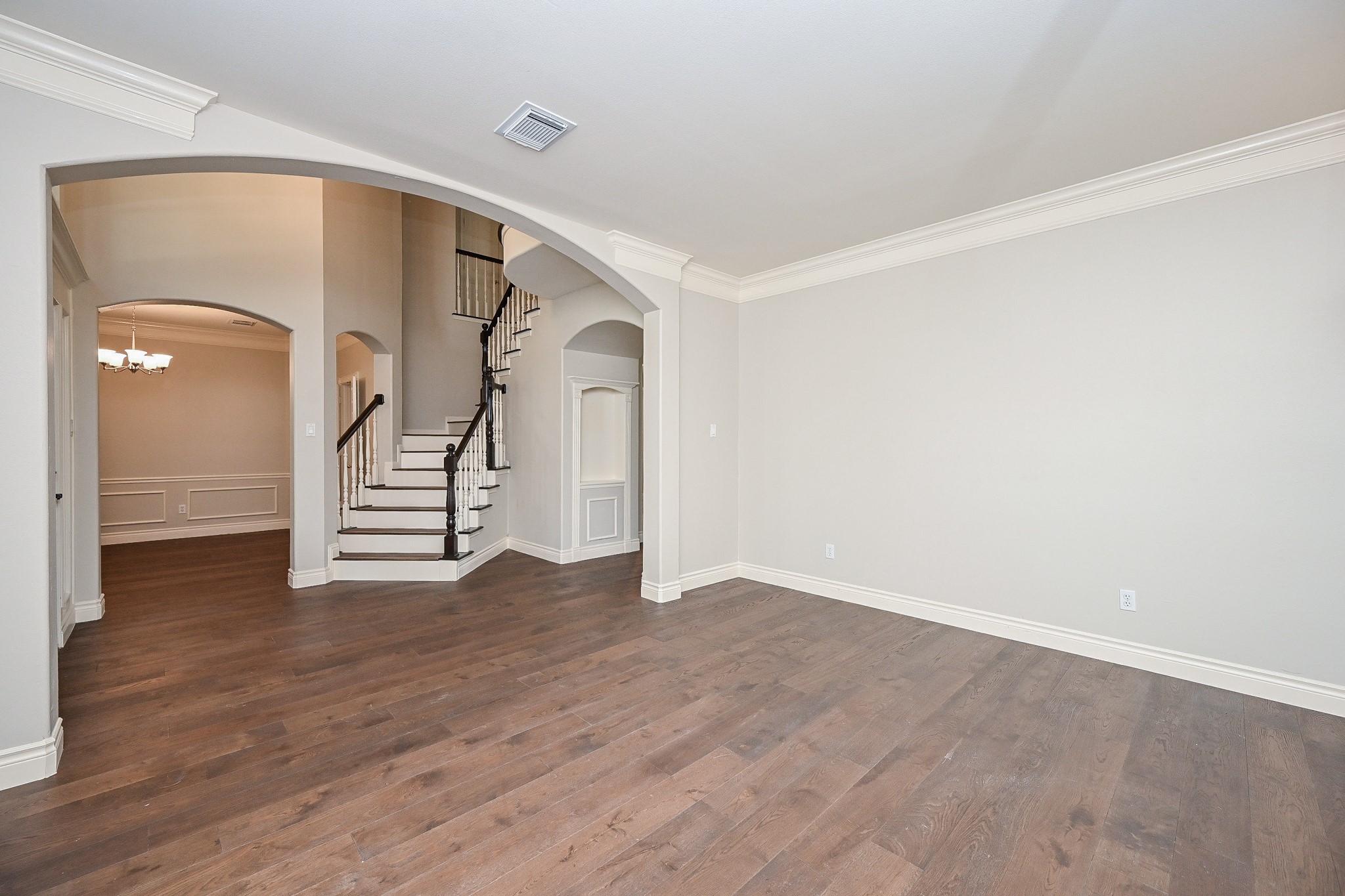 4710 April Meadow Way Property Photo 10