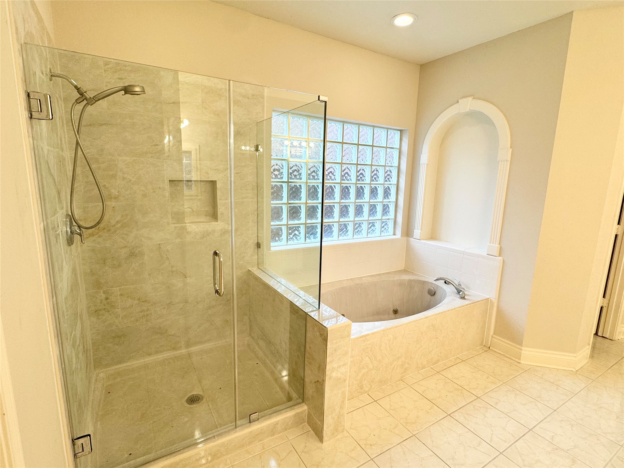 4710 April Meadow Way Property Photo 28