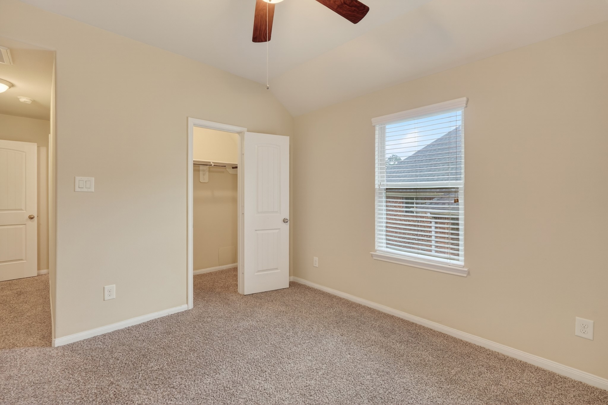 13302 Hidden Valley Drive Property Photo 37