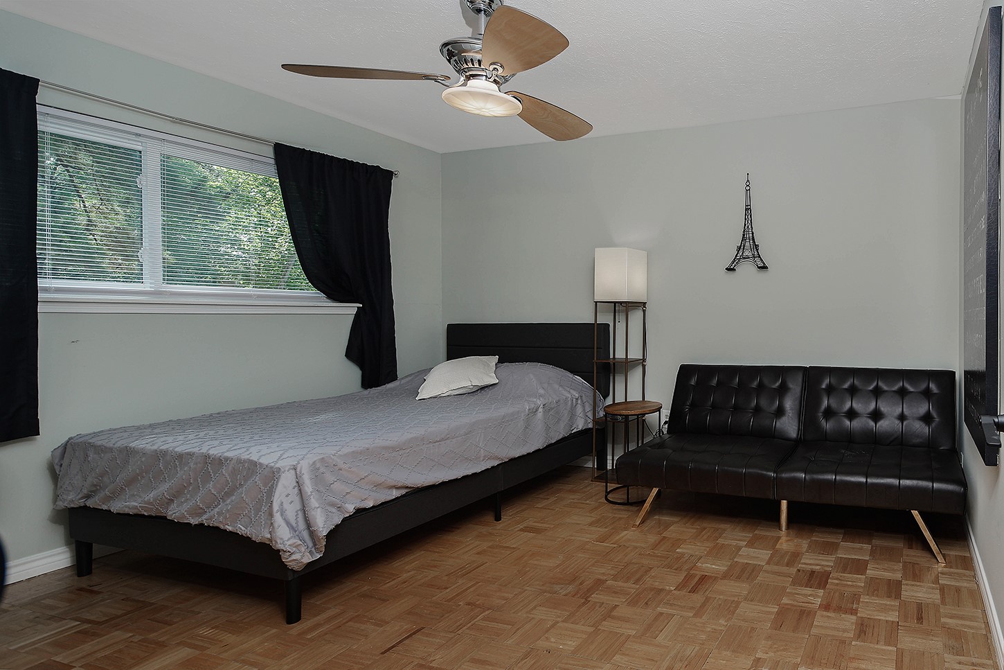 103 N Deerfoot Circle Property Photo 12
