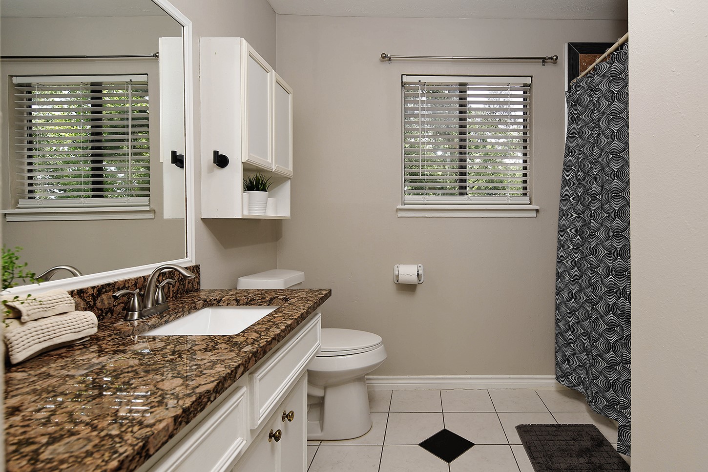 103 N Deerfoot Circle Property Photo 18