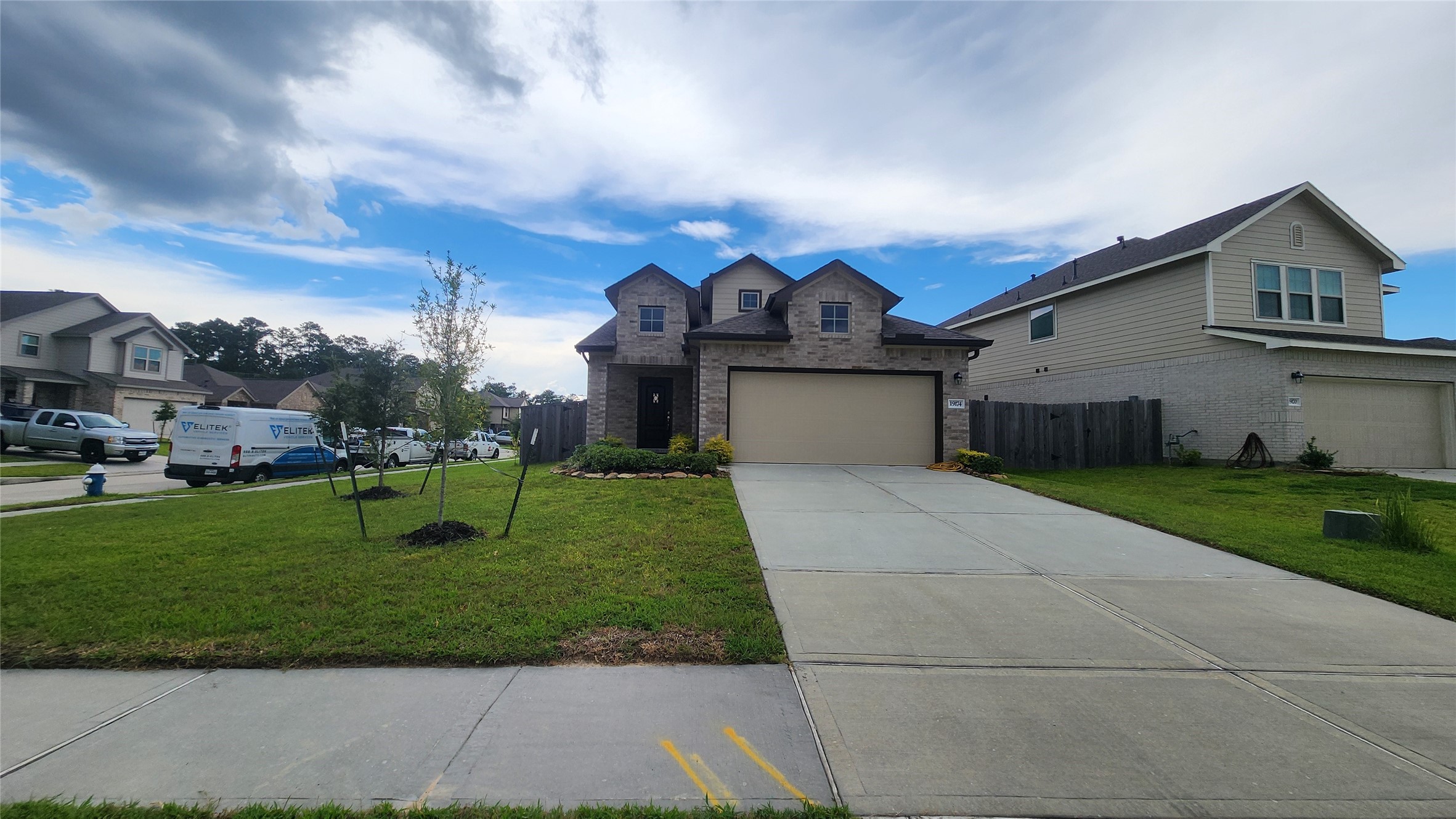 19174 Sangro Drive Property Photo 3