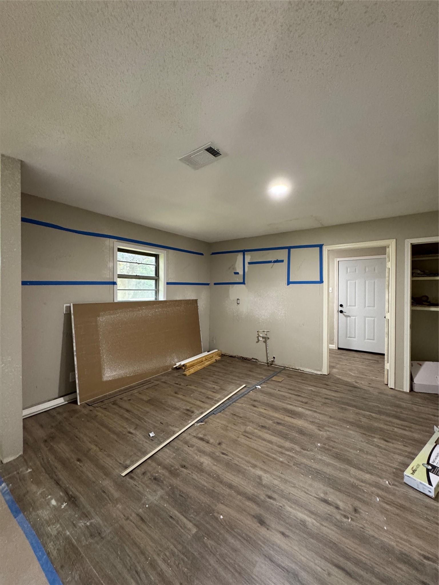 4701 Cherry Street Property Photo 5