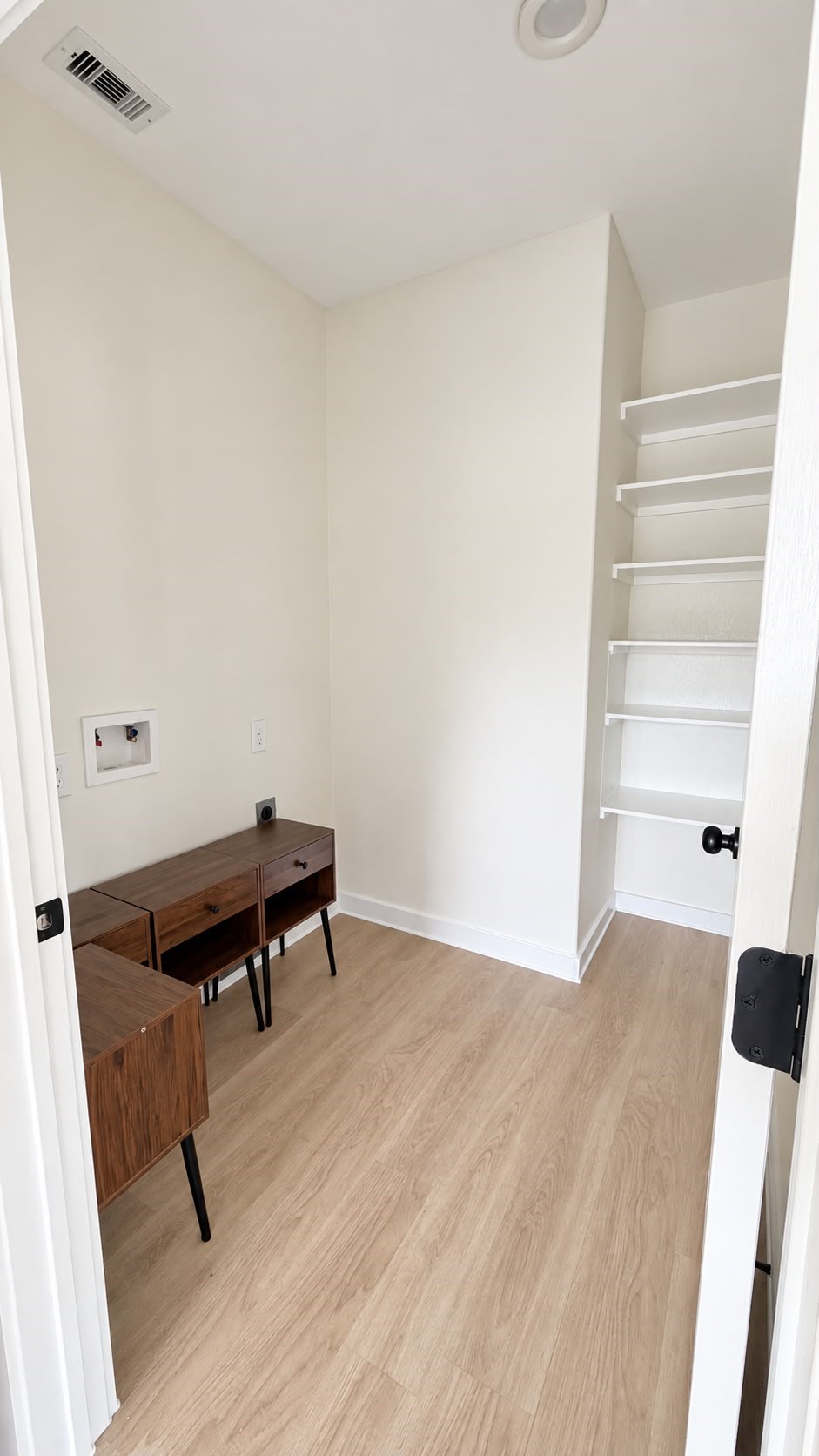 8361 Tate Street Property Photo 11