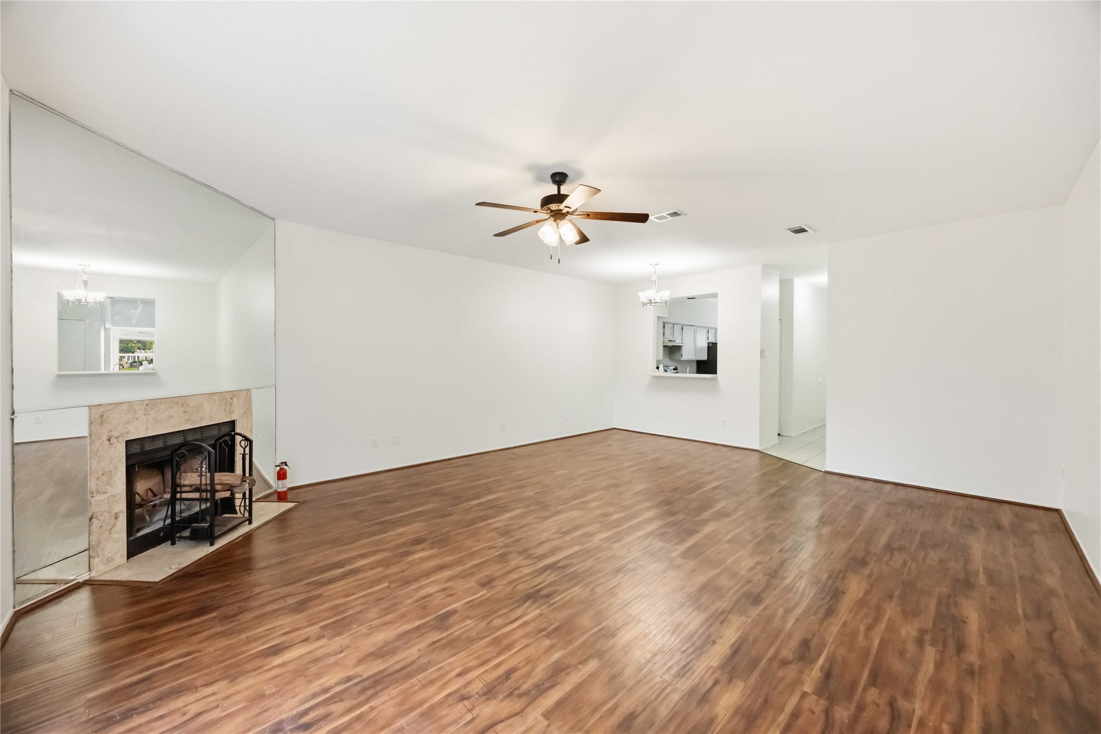 7589 Cambridge Street B Property Photo 7