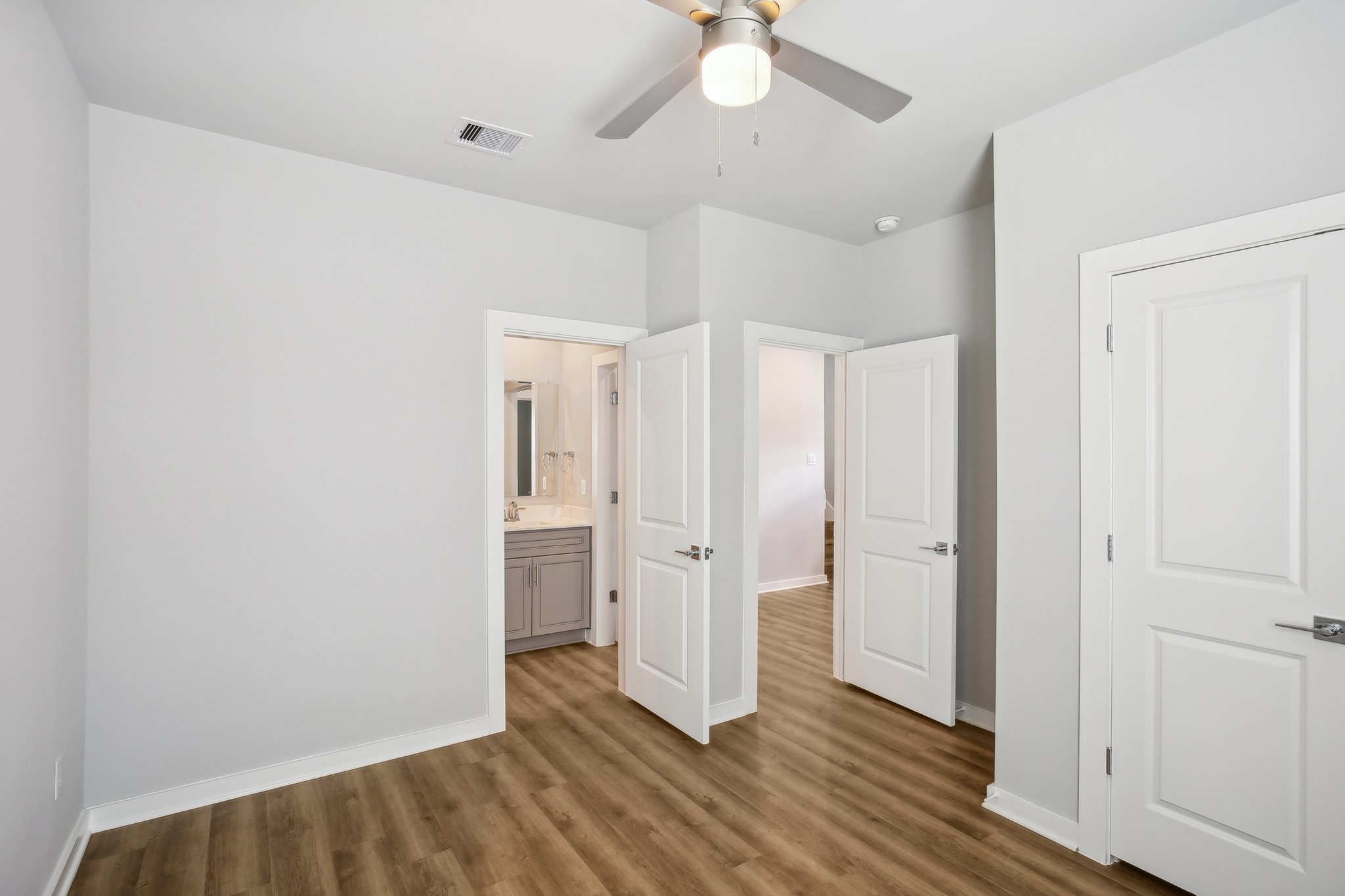 5751 Spring Stuebner Rd Property Photo 6