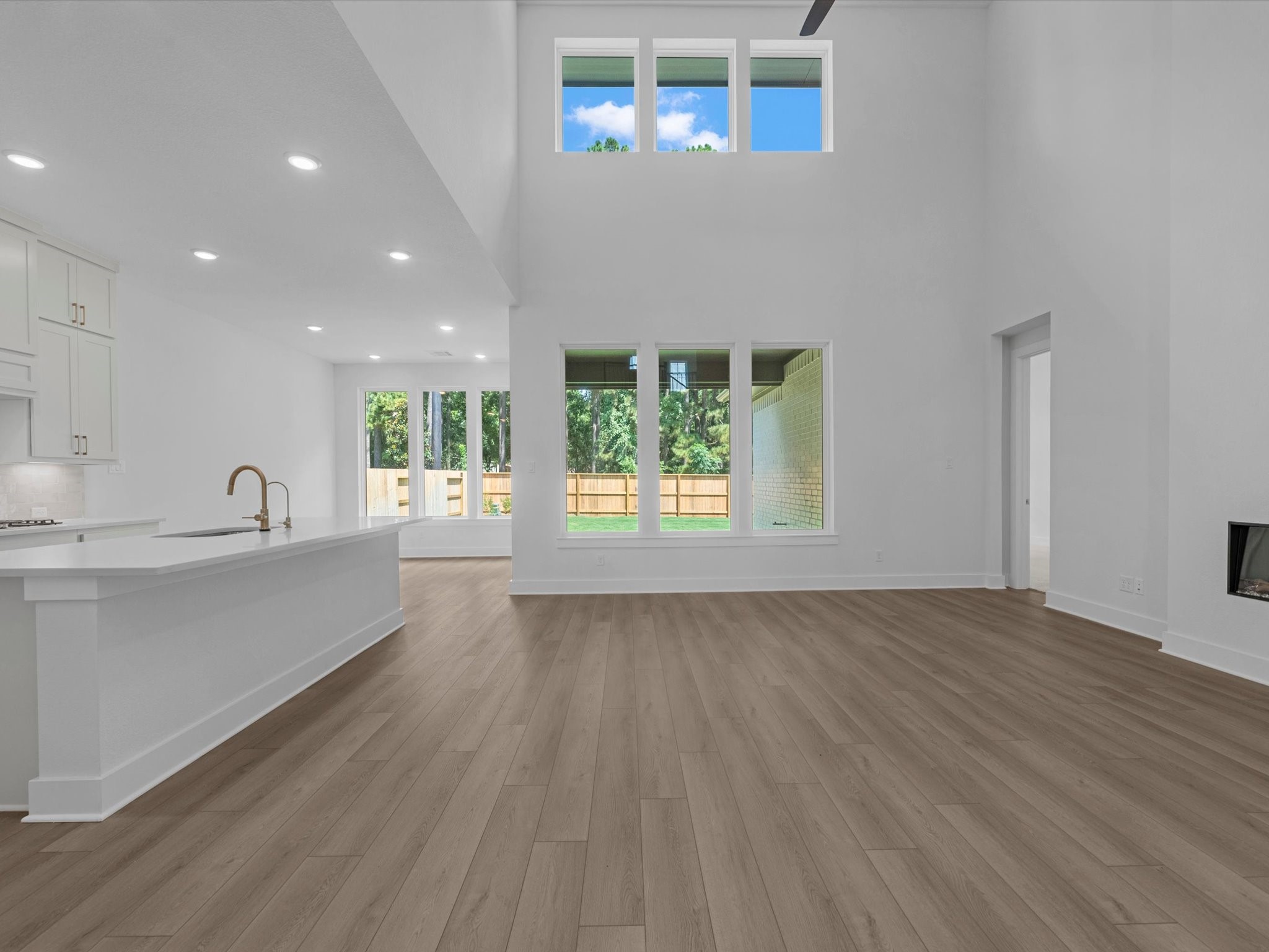 17530 Fogwood Creek Way Property Photo 6