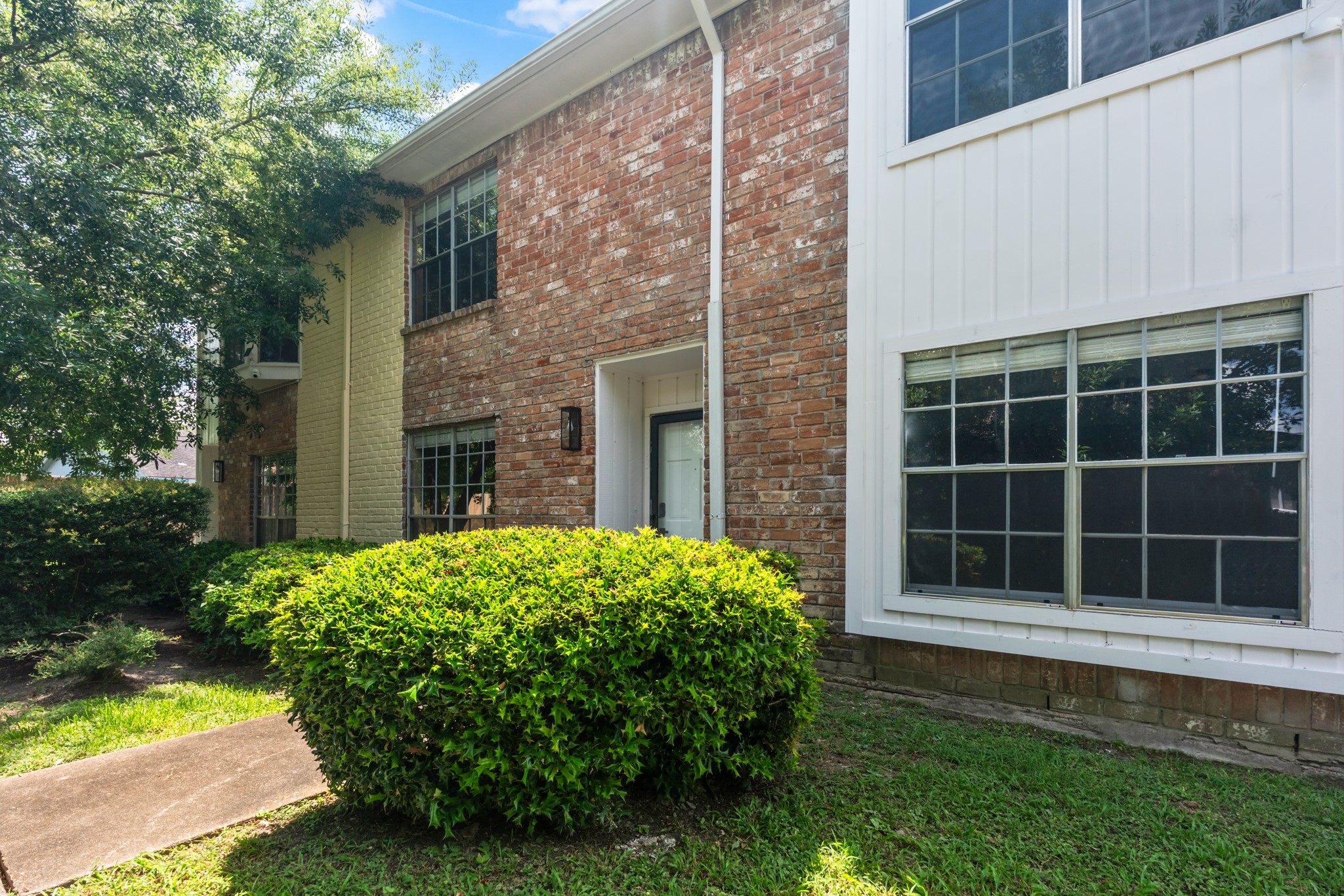 6713 Biggs Court Property Photo 6