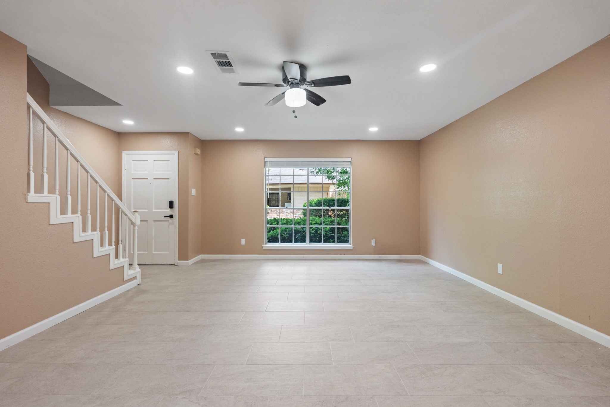 6713 Biggs Court Property Photo 10
