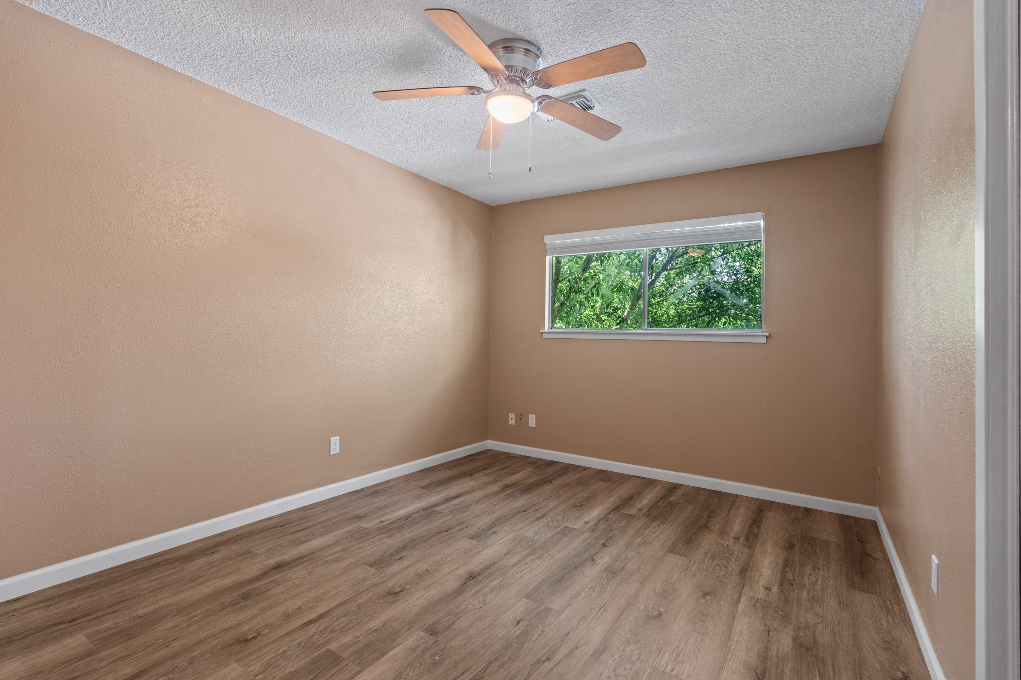 6713 Biggs Court Property Photo 17
