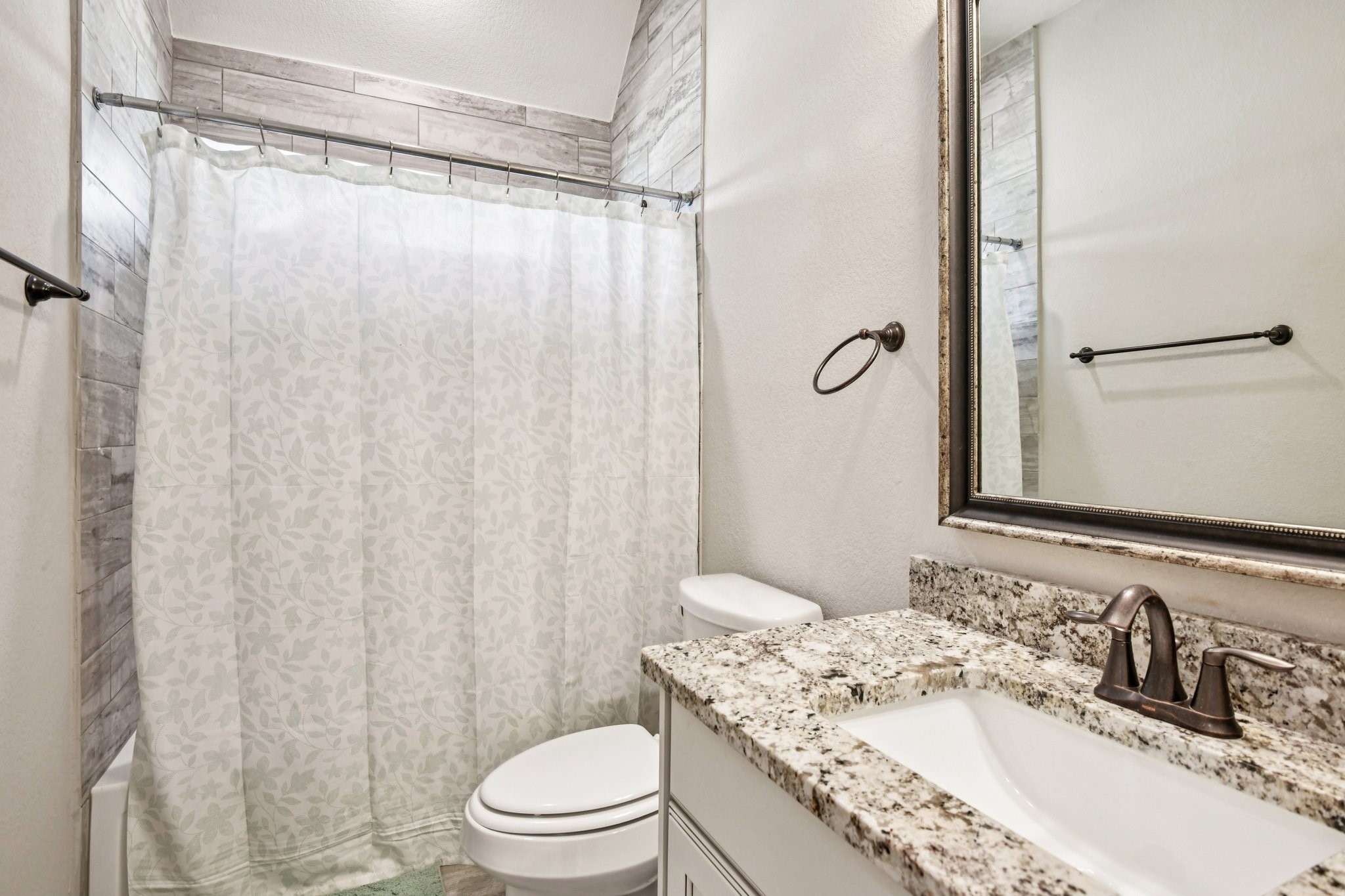 2341 Shallow Creek Lane Property Photo 29