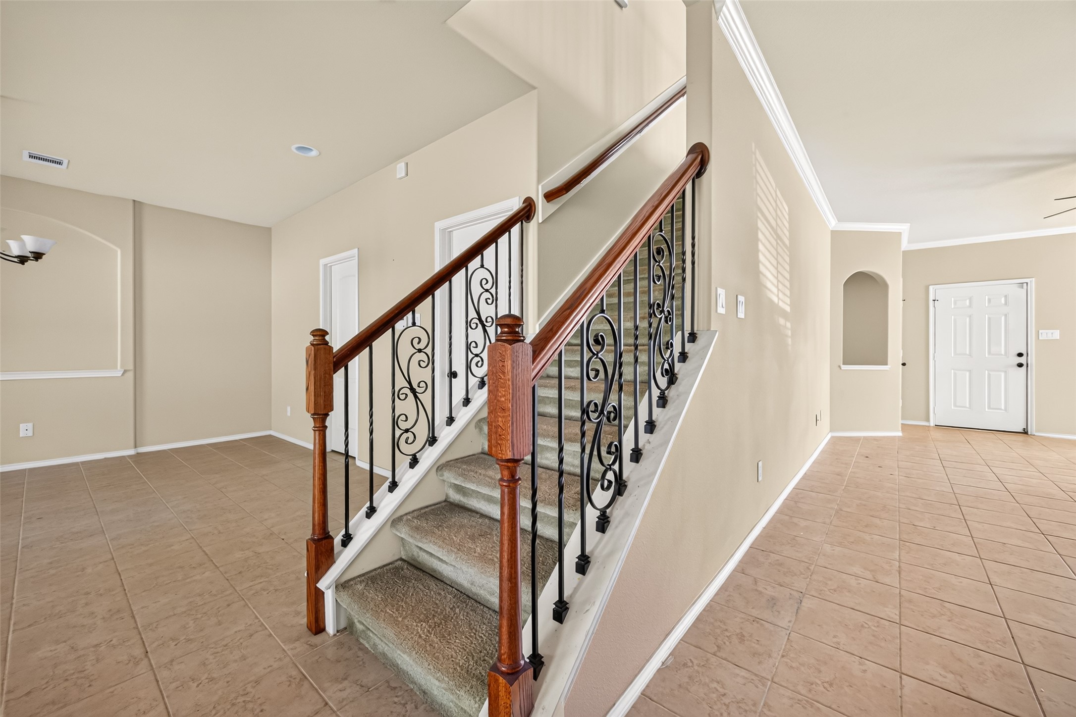 23527 Jasmine Terrace Drive Property Photo 7