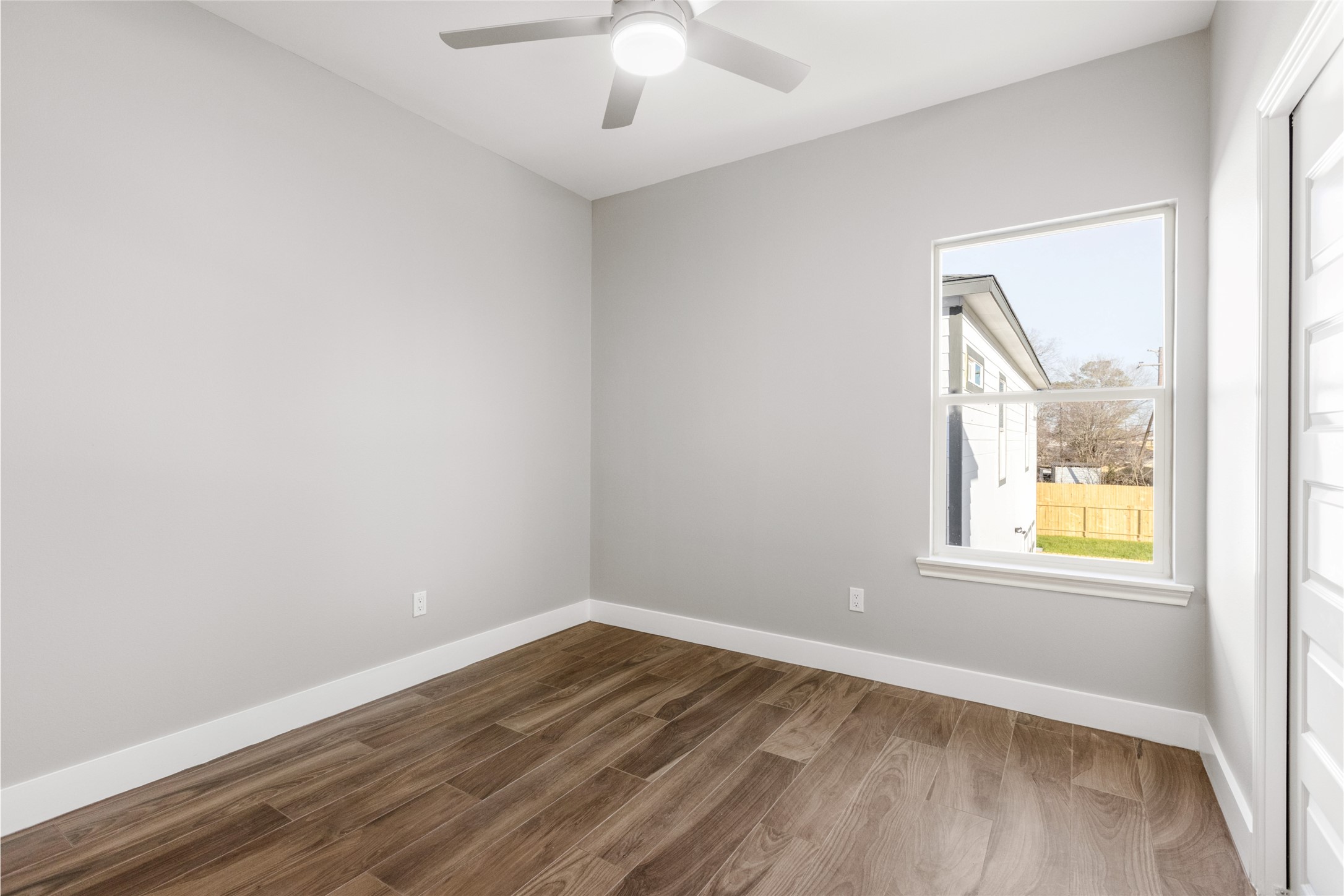 5502 Pershing Street Unit A A Property Photo 16