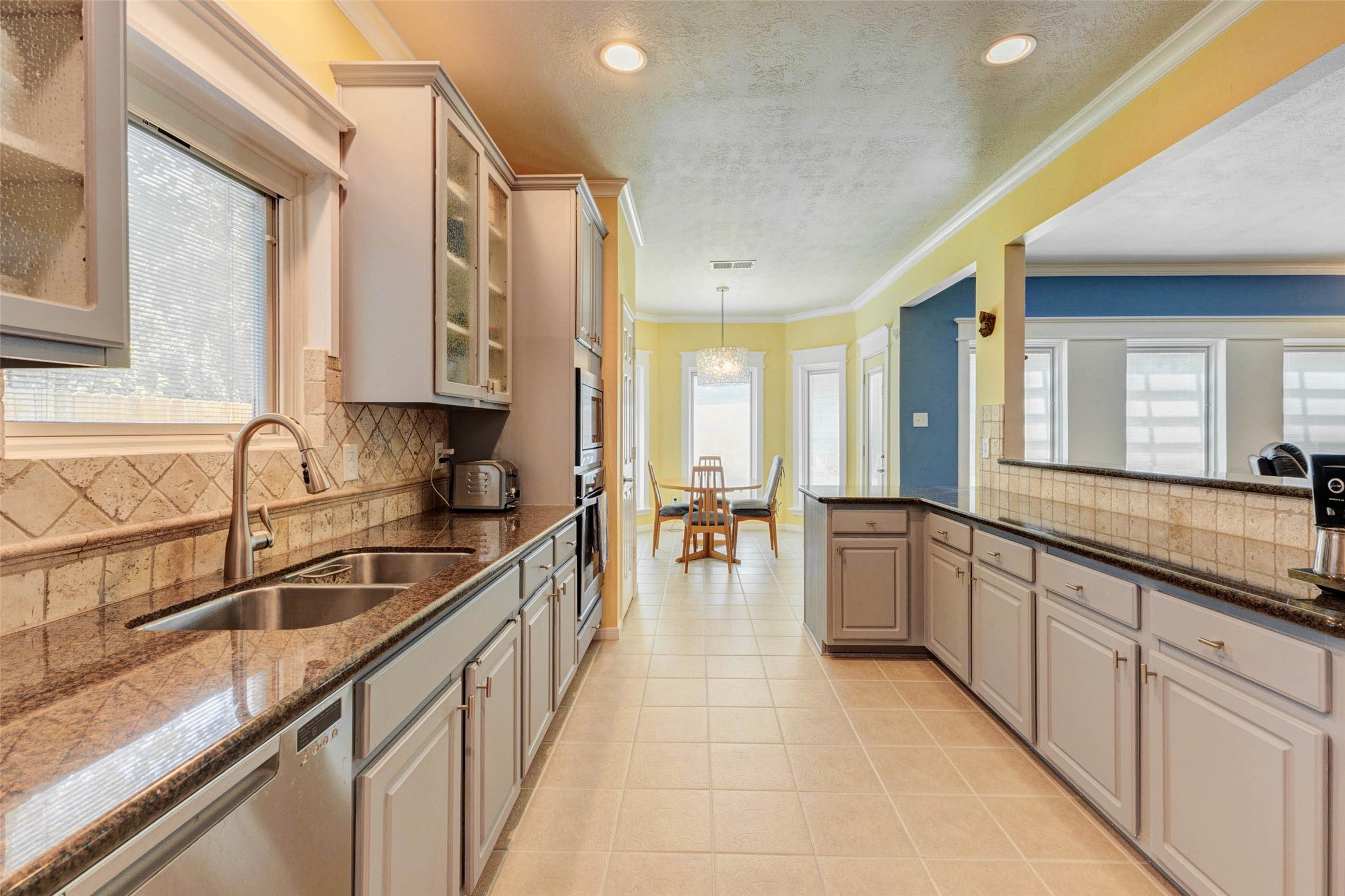 17311 Pikes Peek Court Property Photo 15