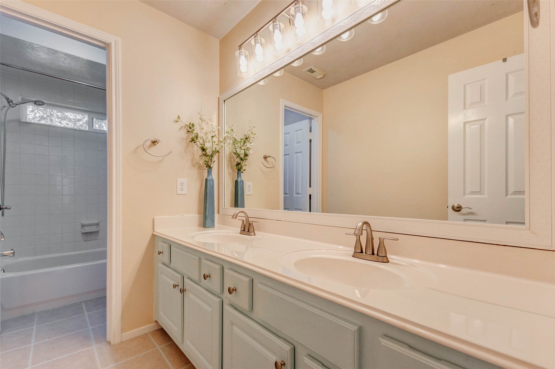 17311 Pikes Peek Court Property Photo 34