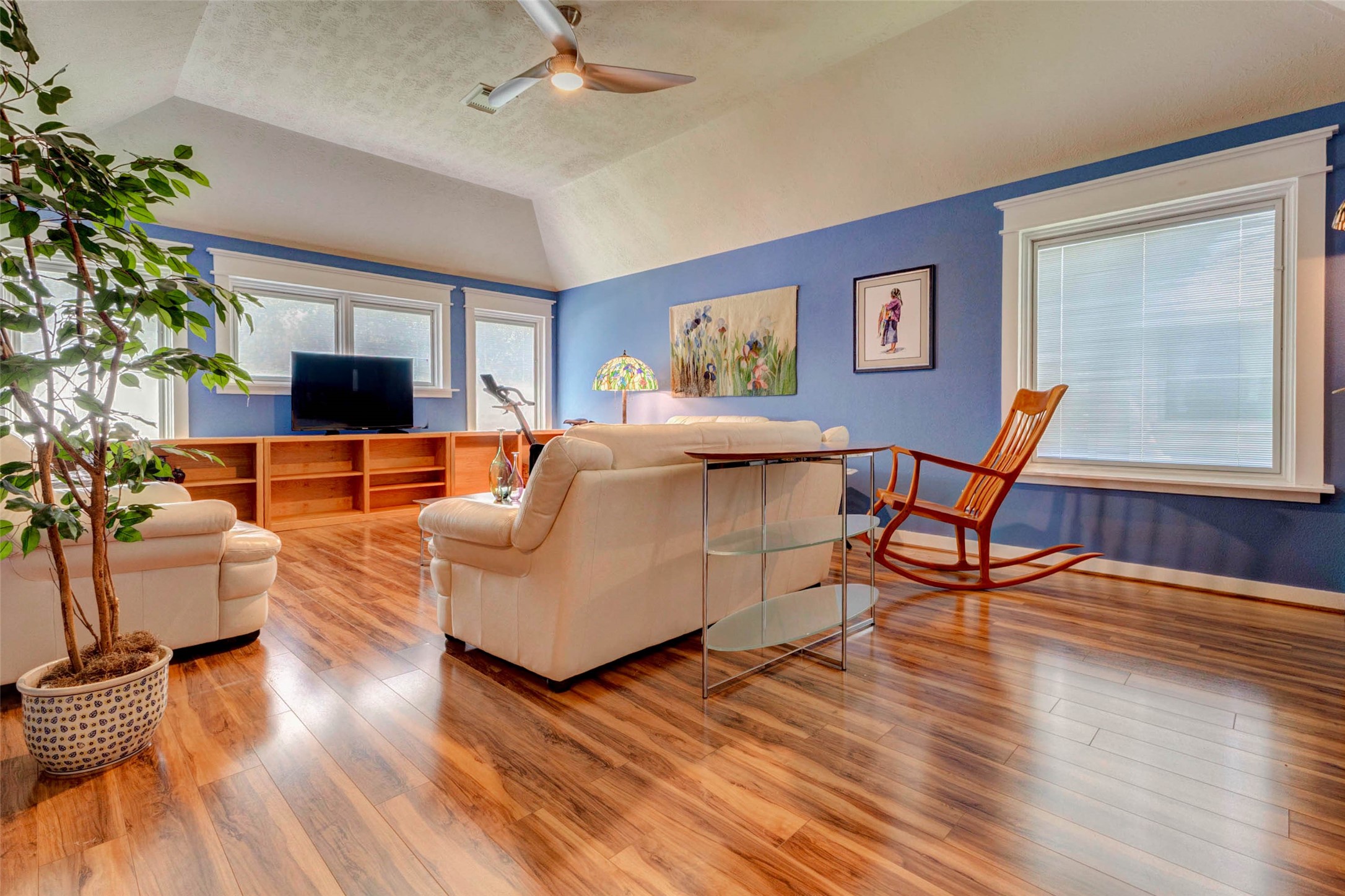 17311 Pikes Peek Court Property Photo 39
