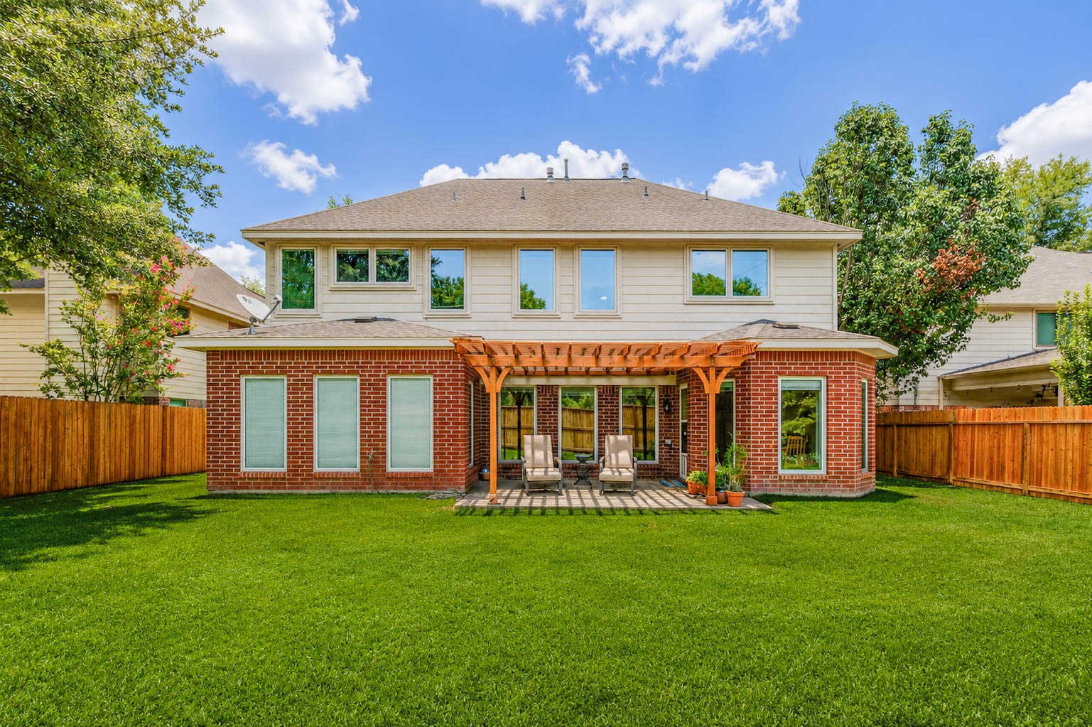 17311 Pikes Peek Court Property Photo 43