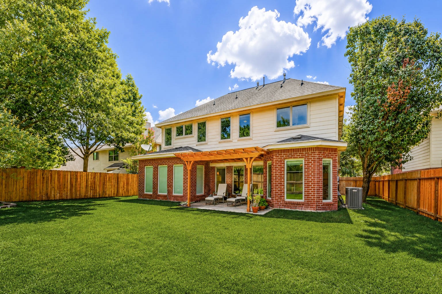 17311 Pikes Peek Court Property Photo 44
