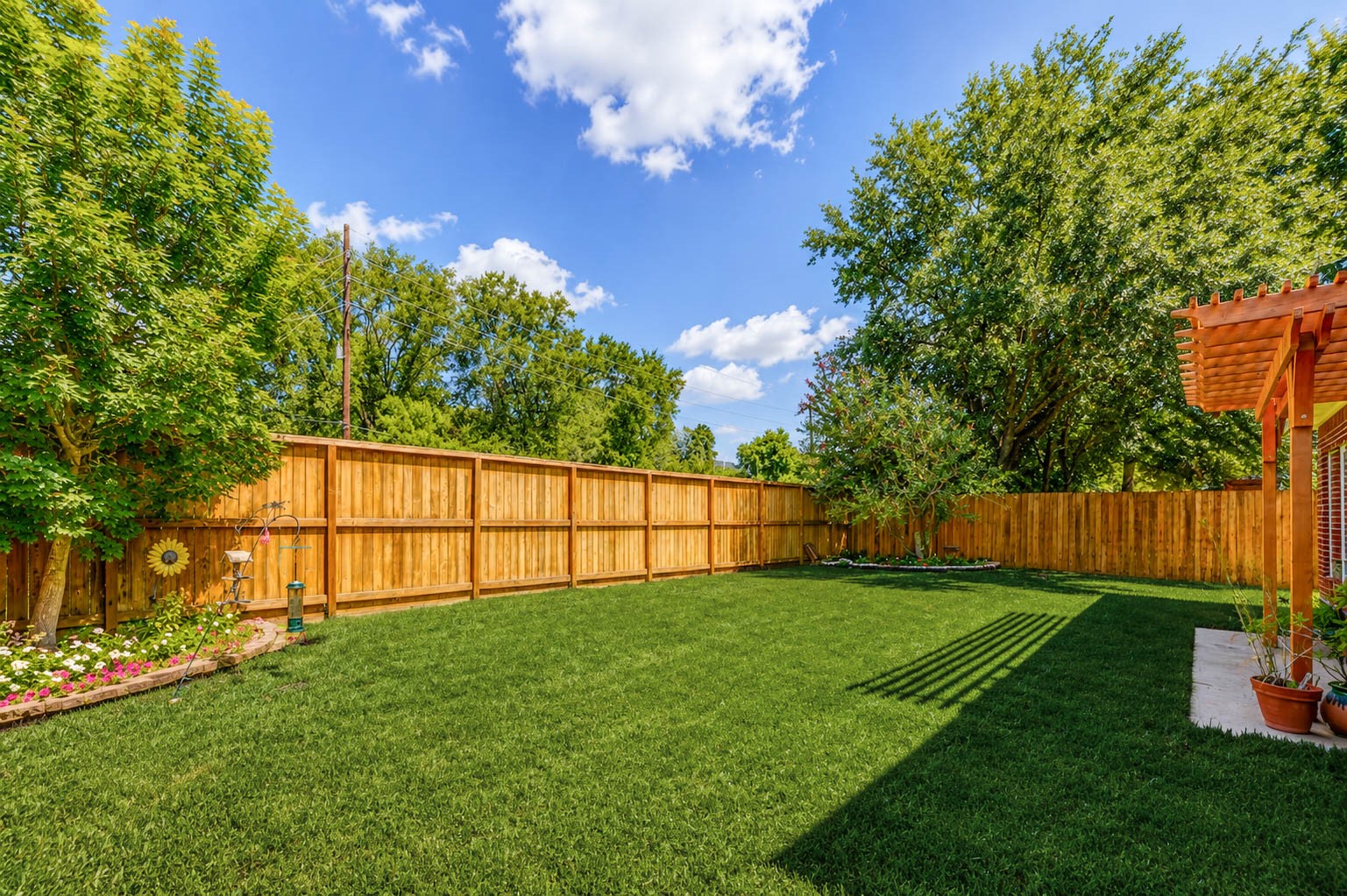 17311 Pikes Peek Court Property Photo 46